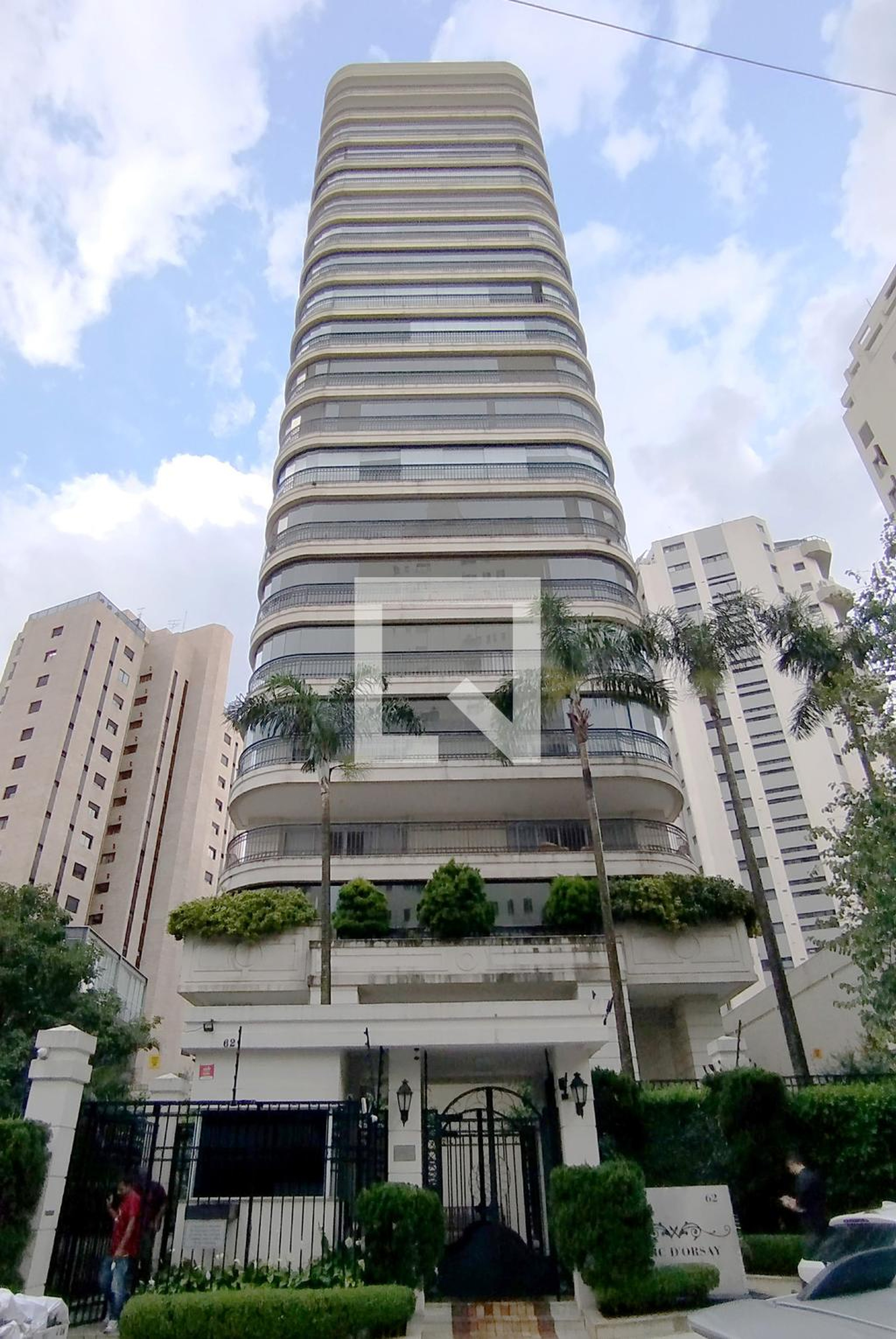 Fachada Condomínio Parc Dorsay