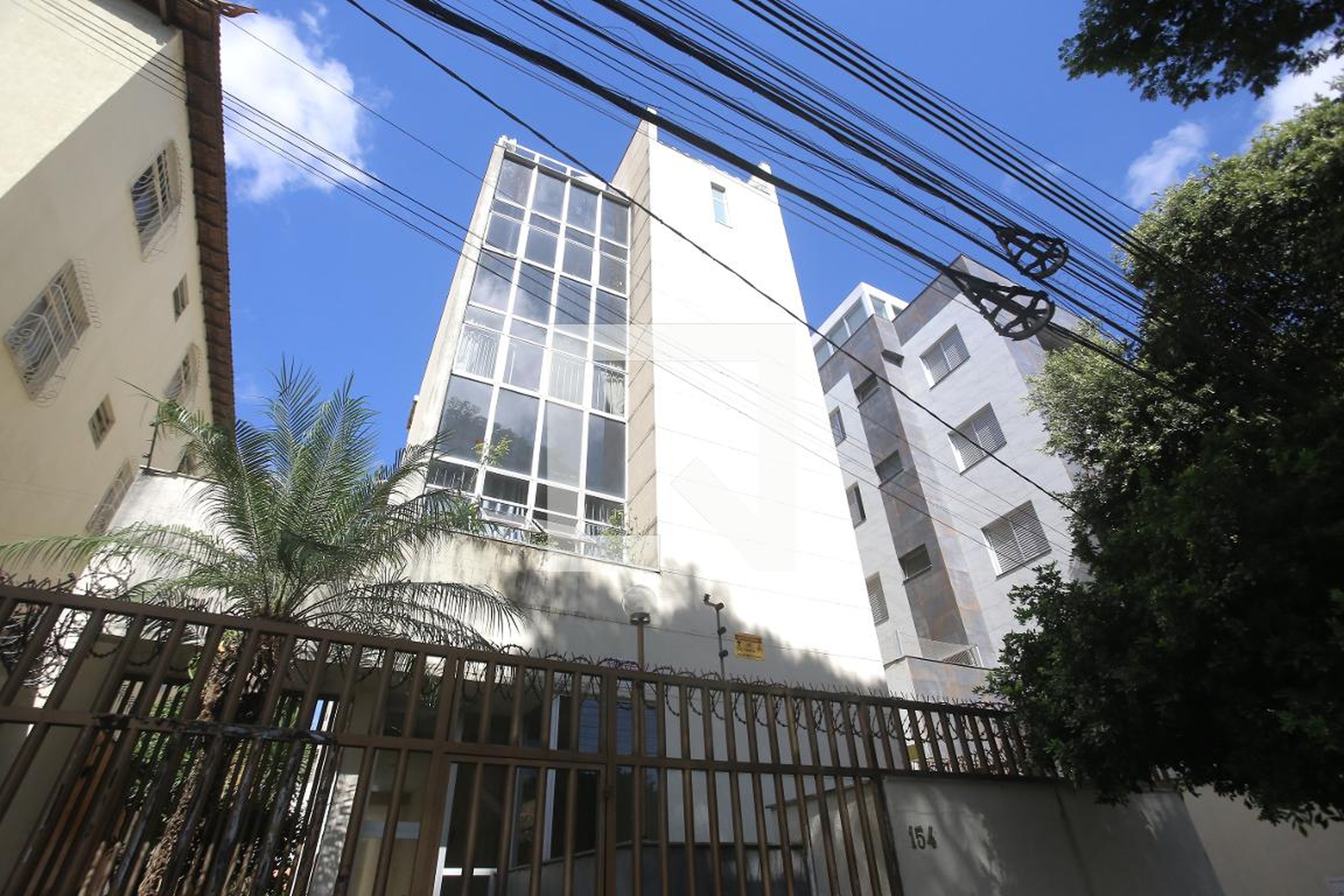 Fachada Condomínio em Rua Indiana, 154