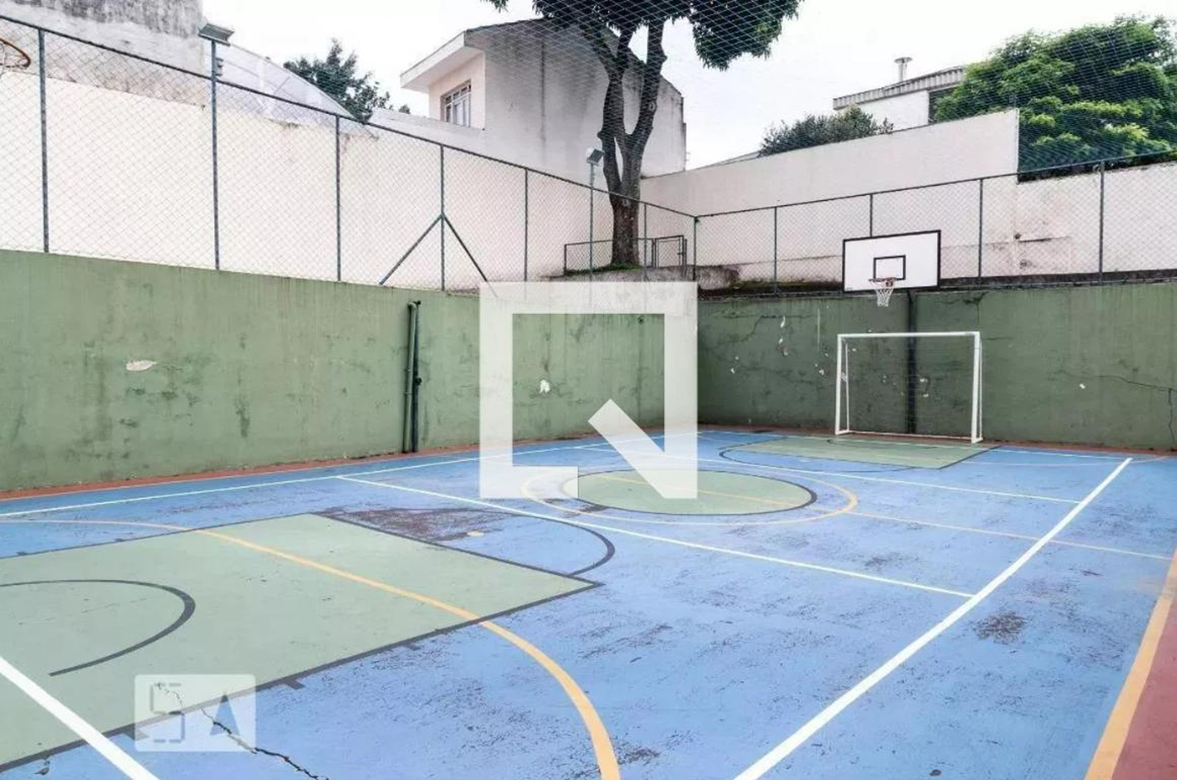 Quadra - Edifício Serra Dourada