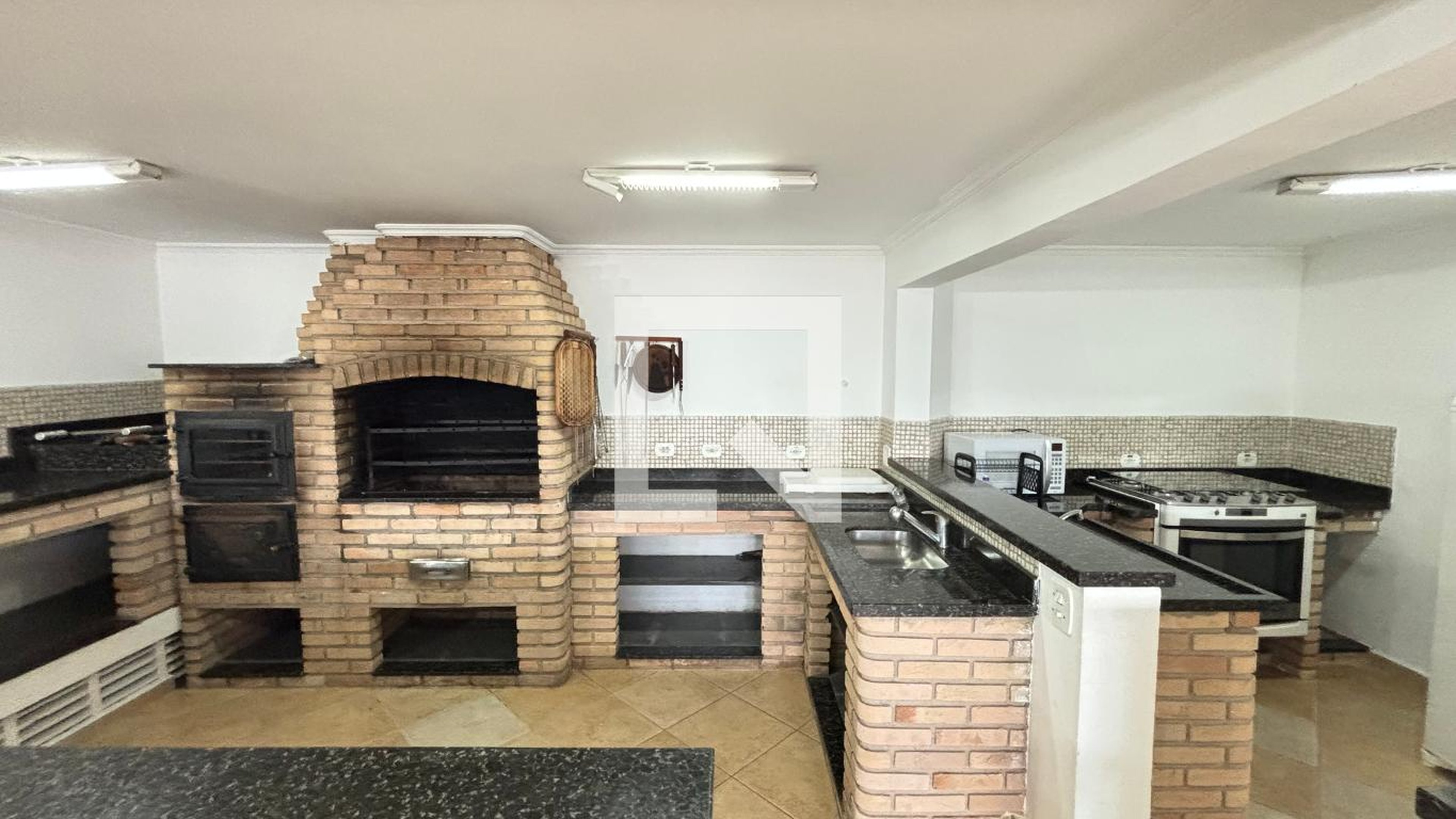 Churrasqueira - Edifício Papoula