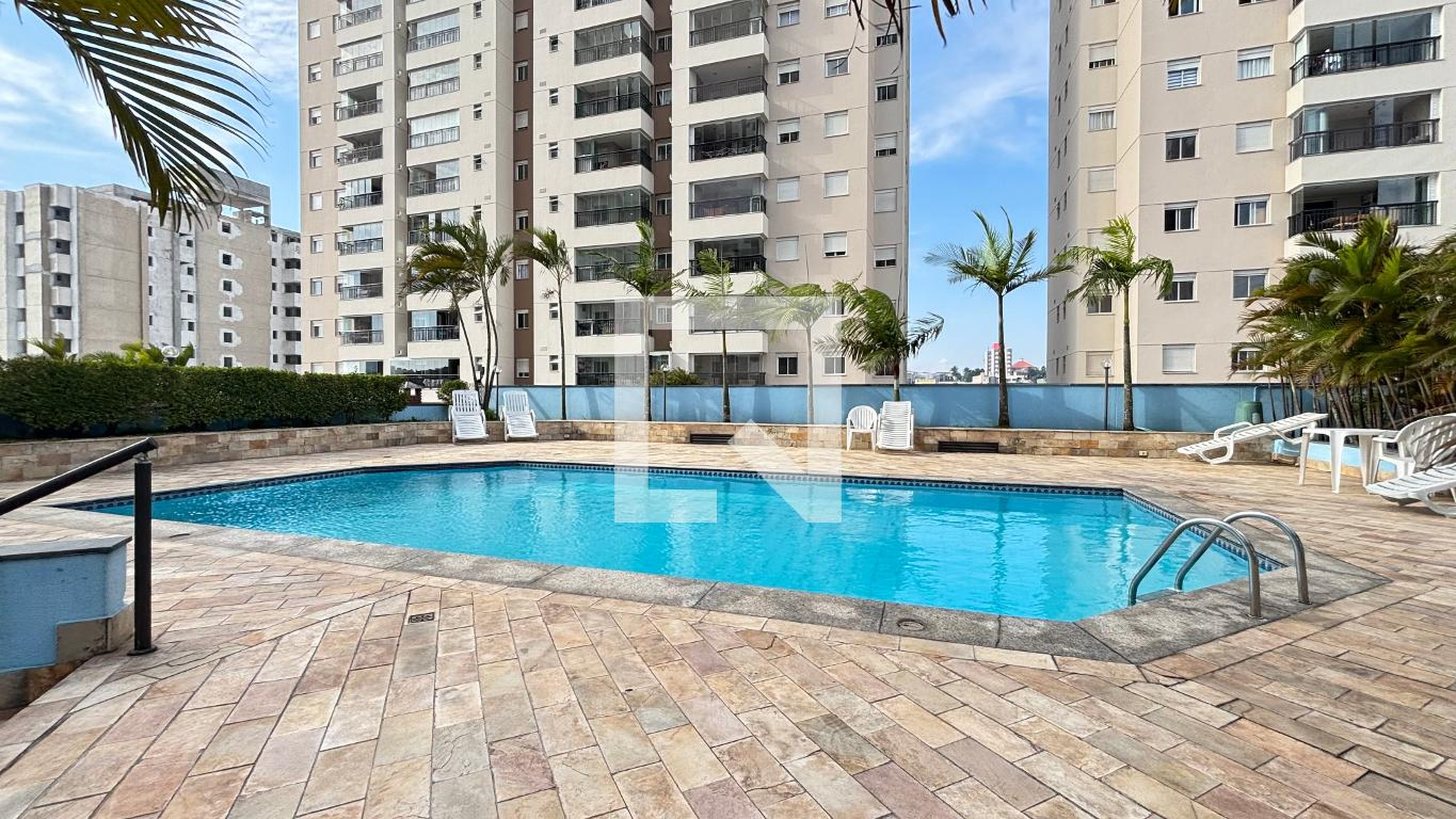 Piscina - Edifício Papoula