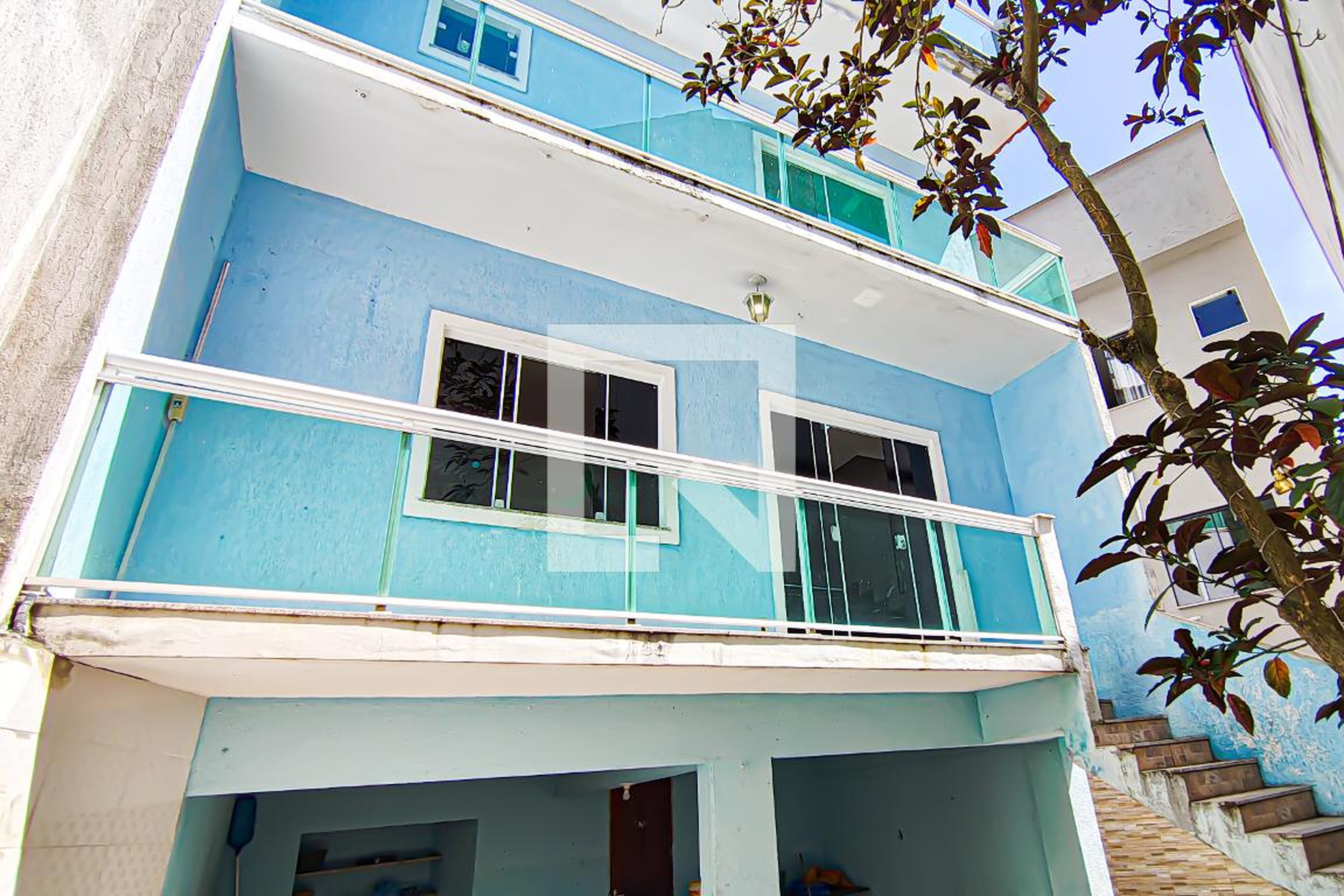 fachada Condomínio em Rua Professor Gomes de Souza, 497a