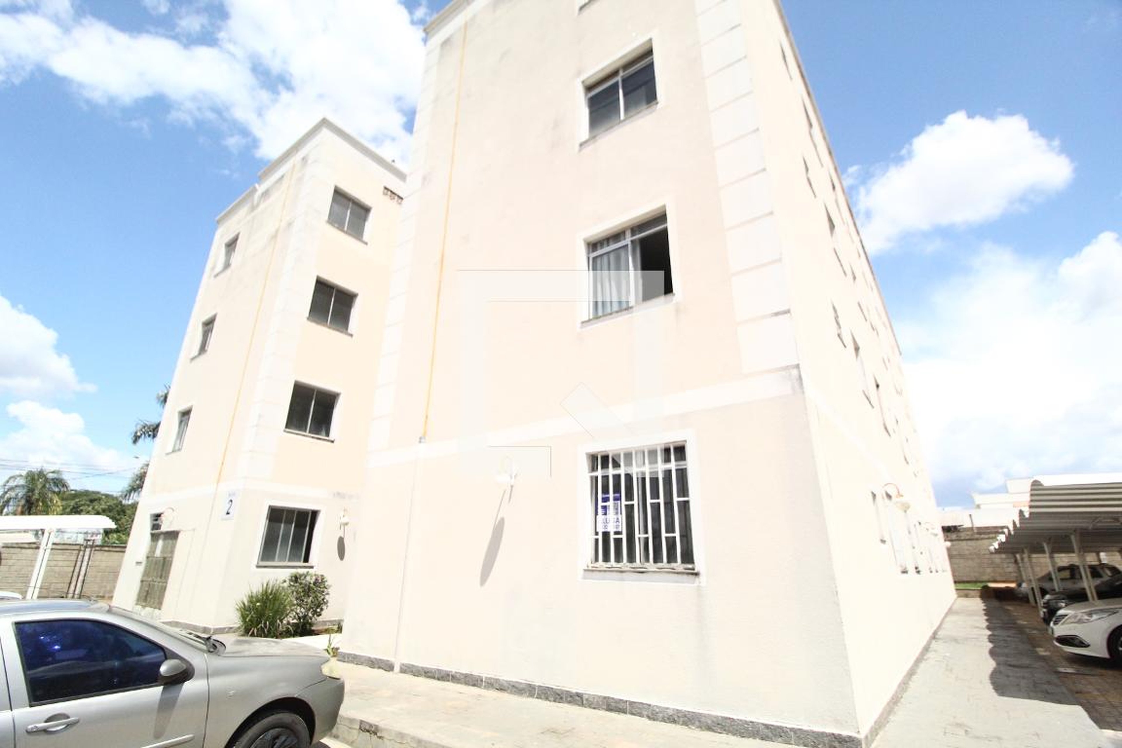 Fachada Residêncial Parque Hungria