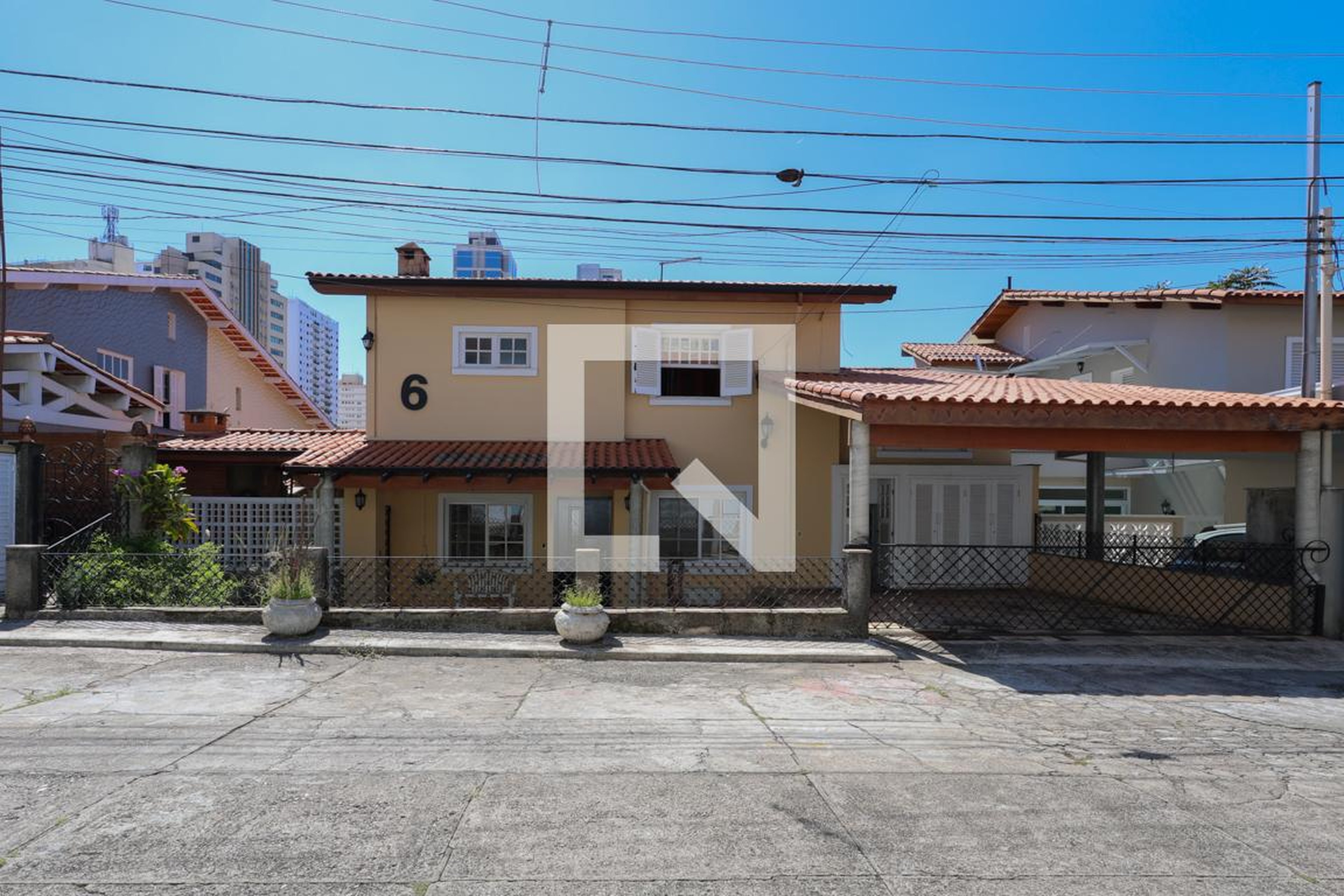 Fachada Condomínio Chácara das Rosas