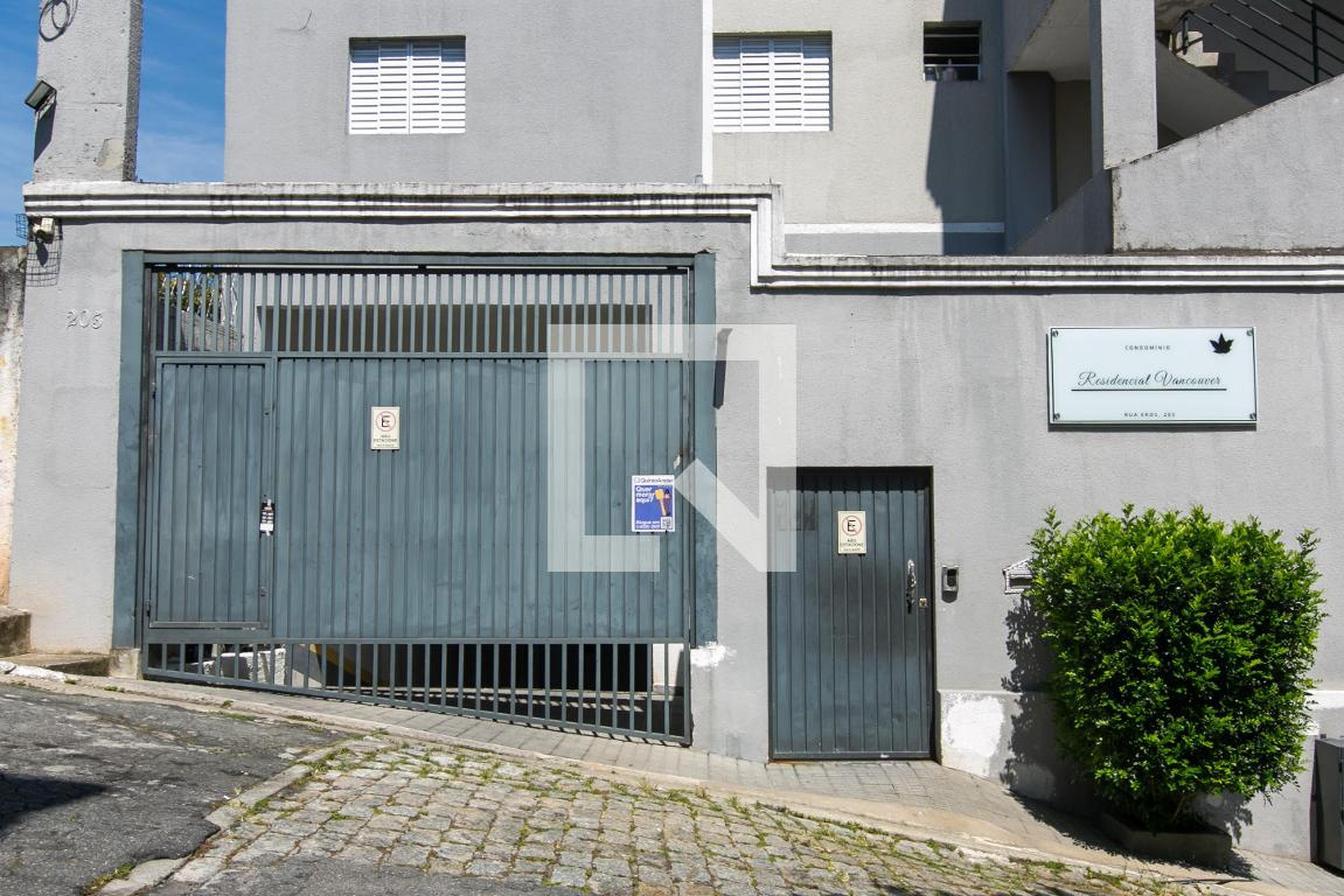 Fachada do Condomínio Residencial Vancouver