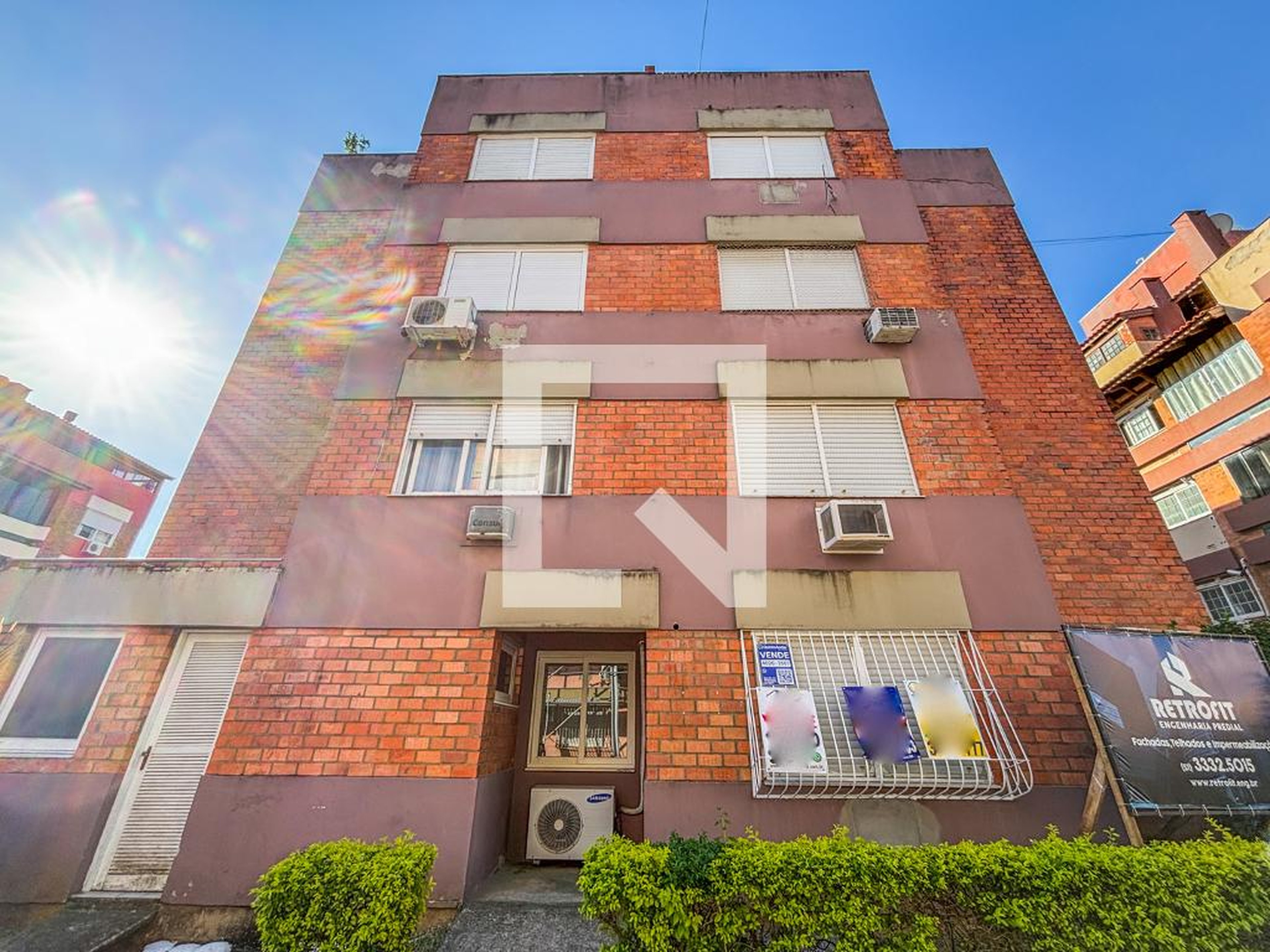 Fachada Condomínio em Rua Doutor Aldo Wildt, 134