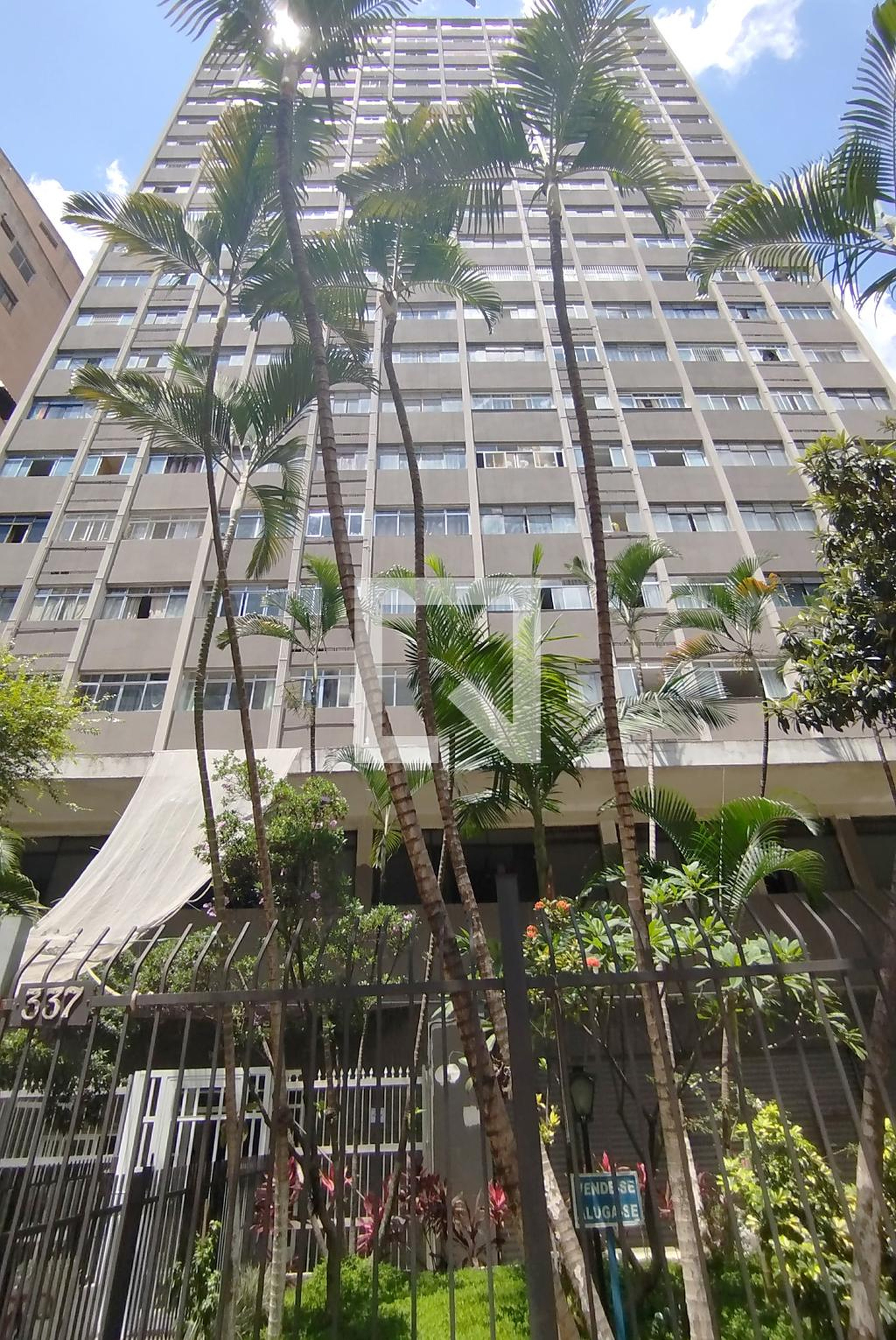 Fachada Edifício Arco-Iris