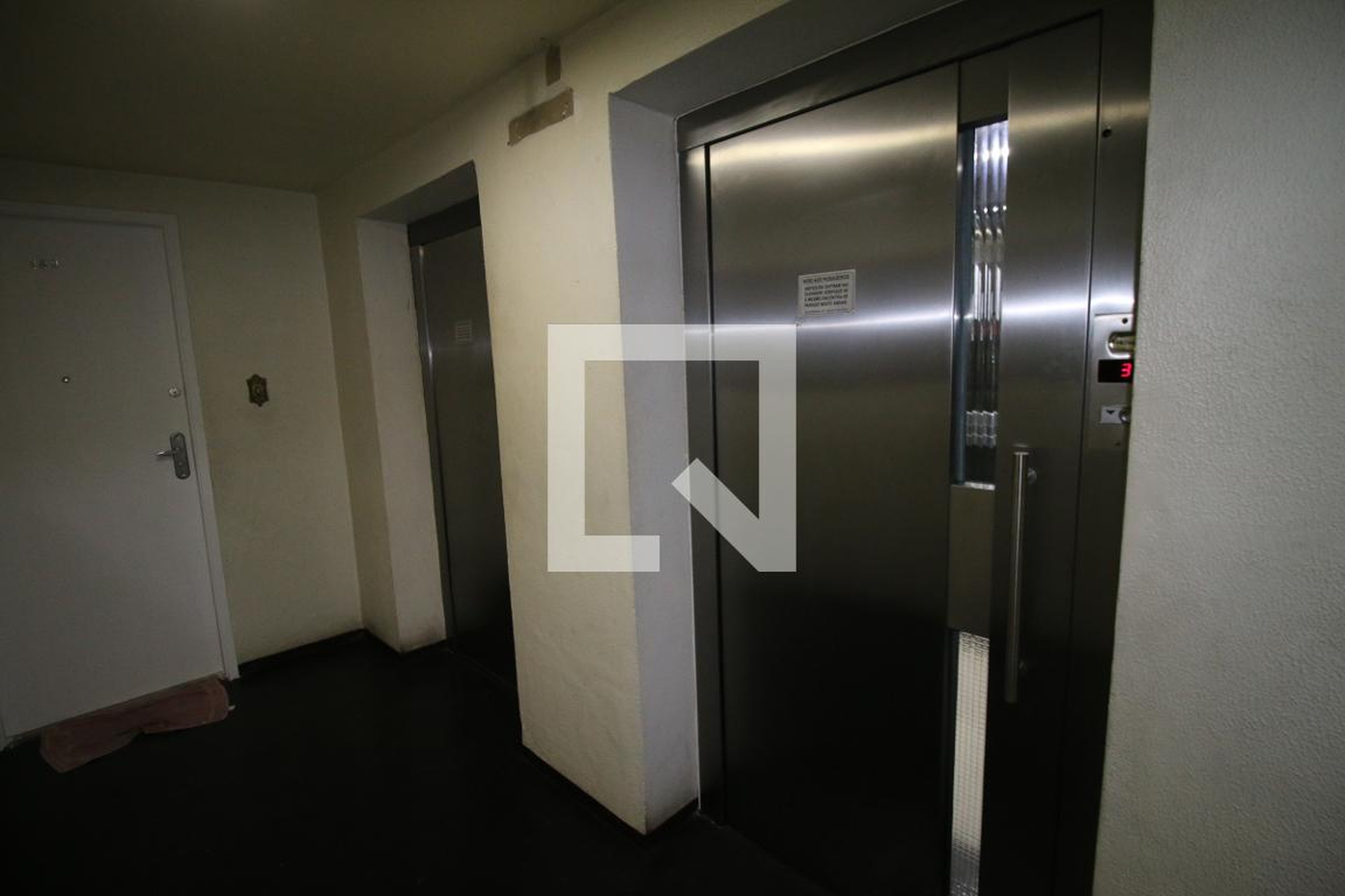 Elevador - Edifício Itaúna