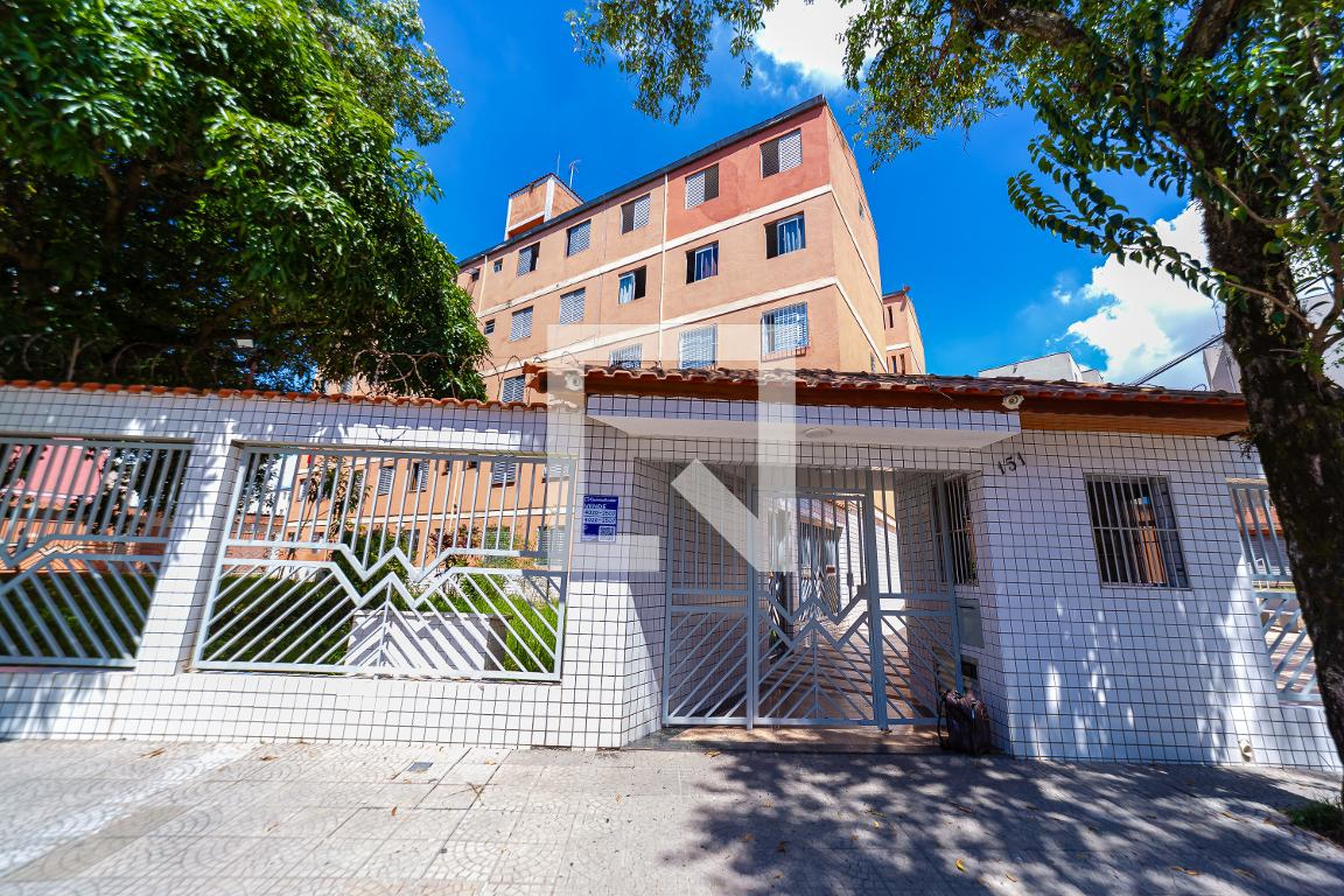 Fachada Condomínio Medio