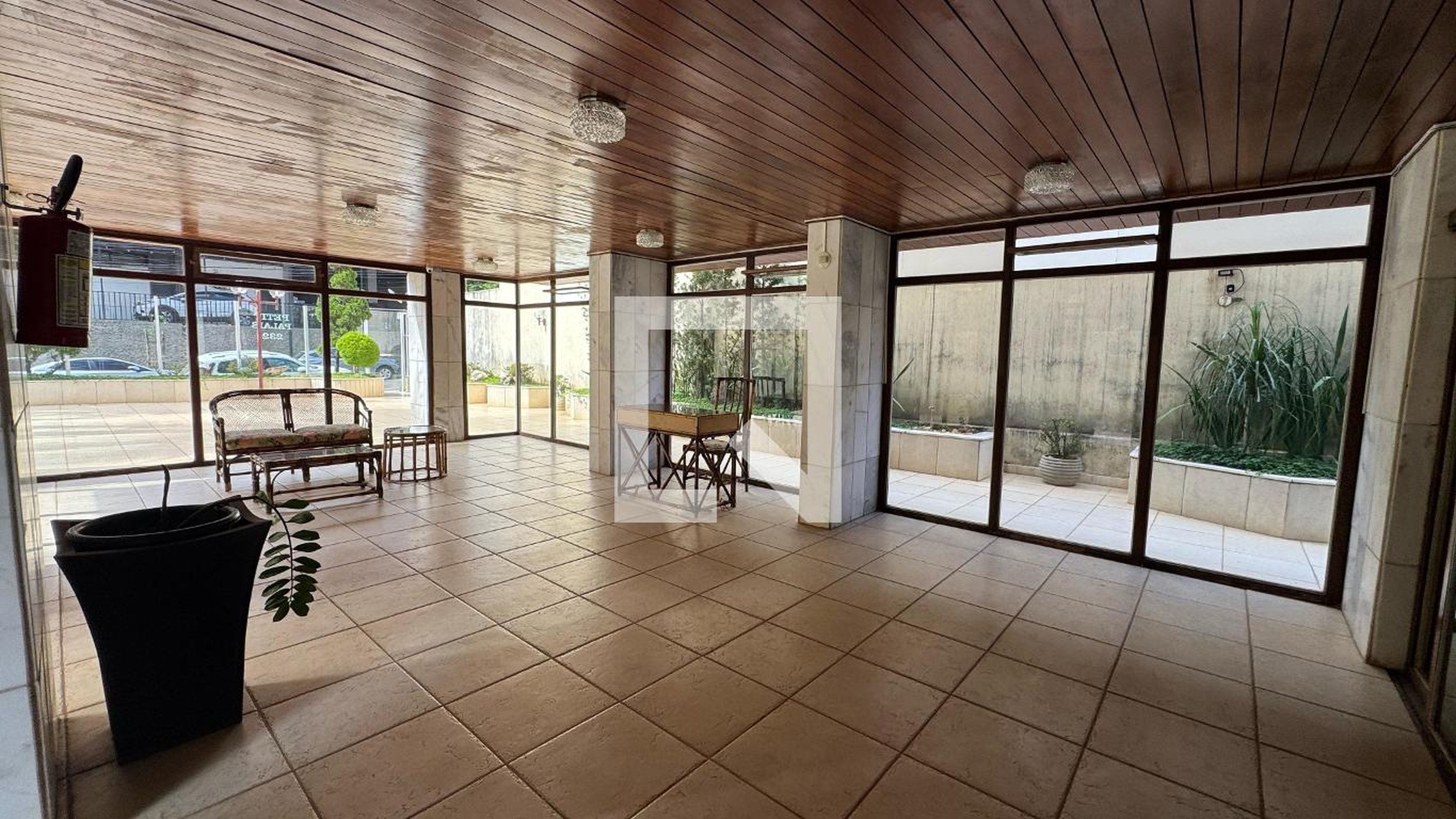 Área comum Condomínio em Rua Bambuí, 232