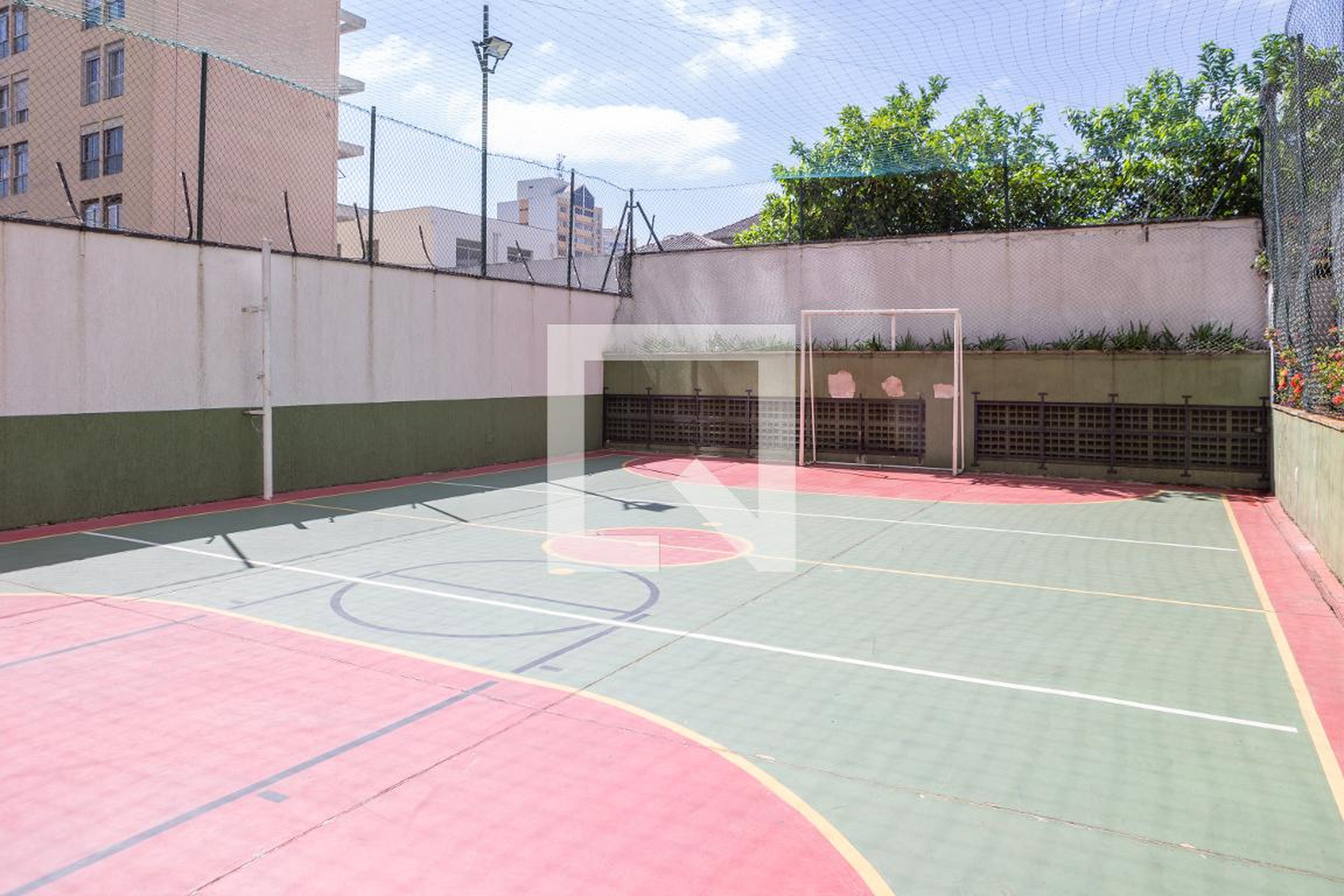 Quadra Esportiva - Piazza Romana