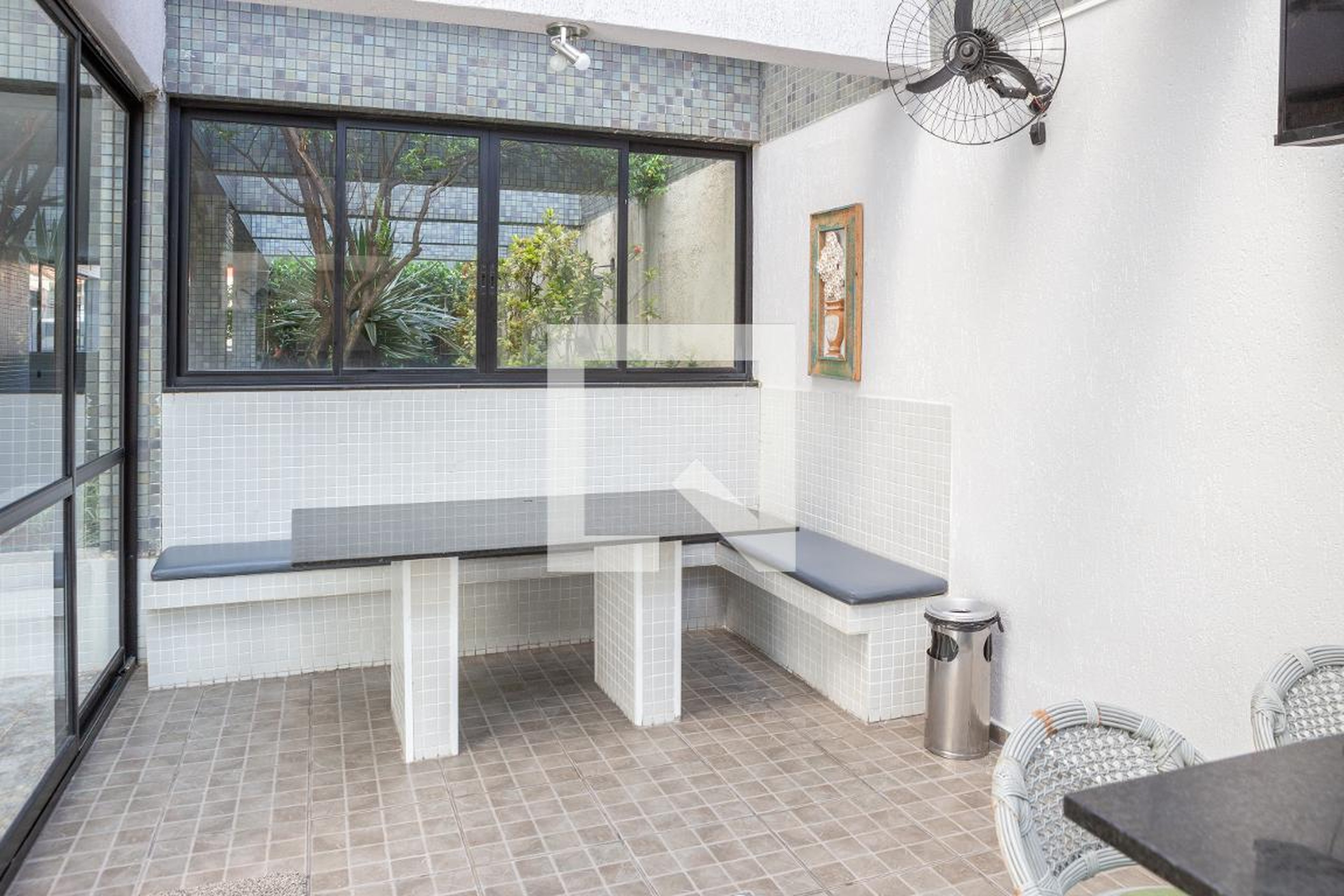 Área comum - Piazza Romana