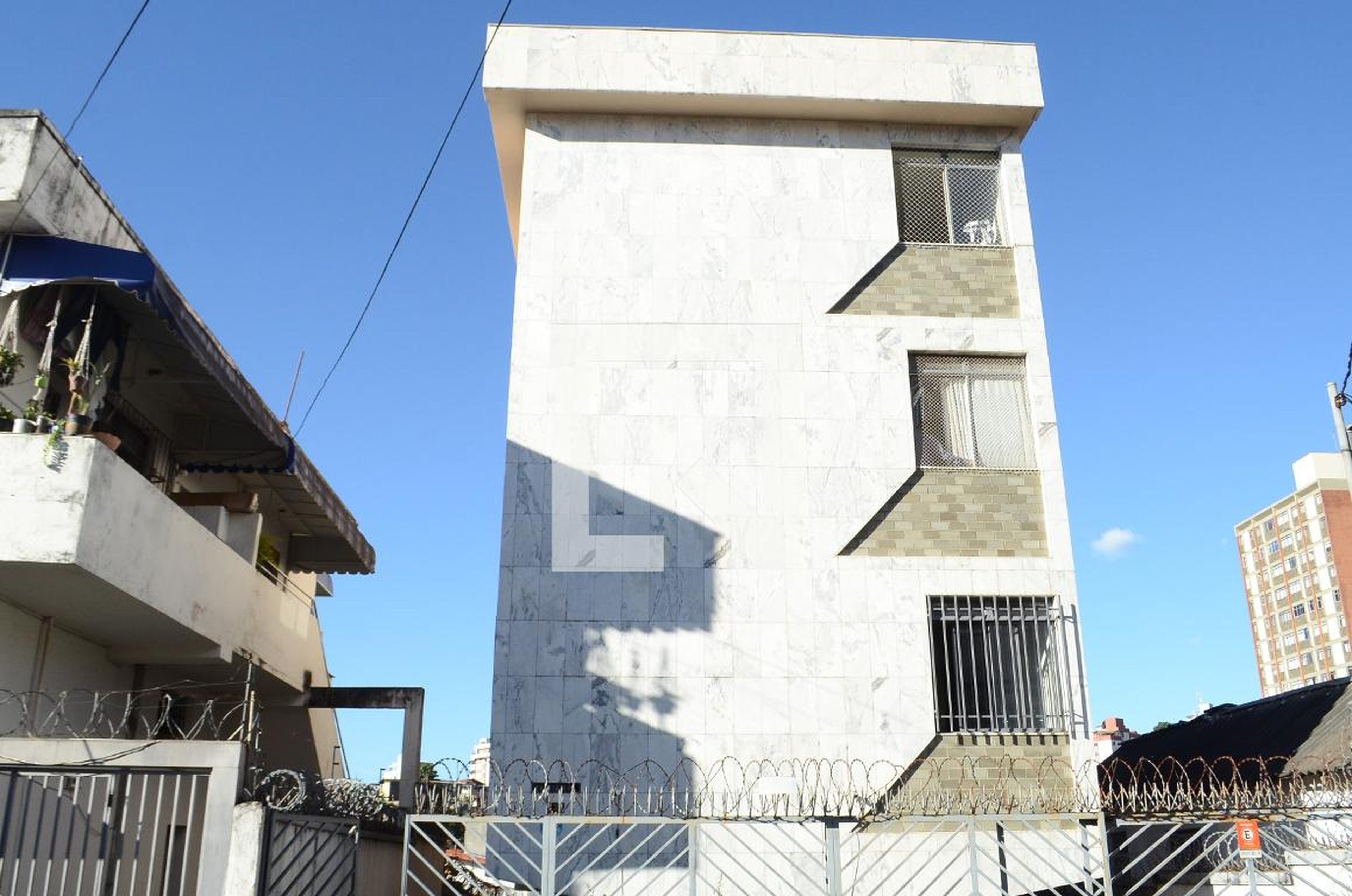 Fachada do Prédio Condomínio em Rua Rio Pardo, 239