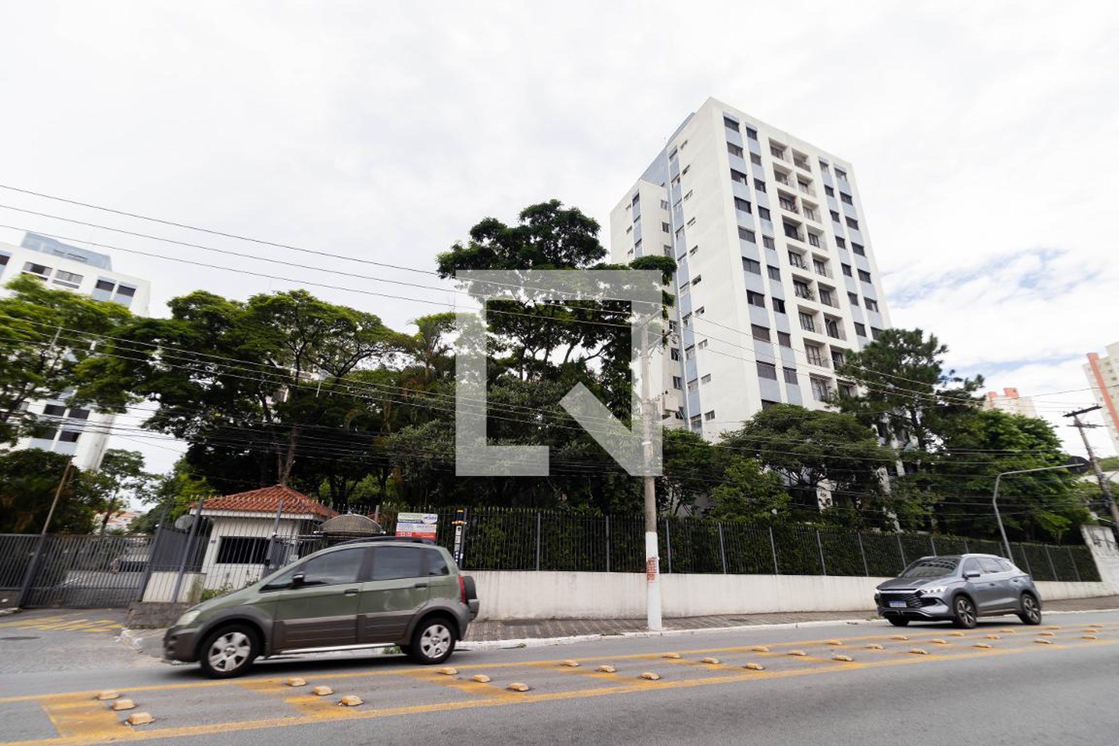 Fachada Condomínio Bosque de Santana