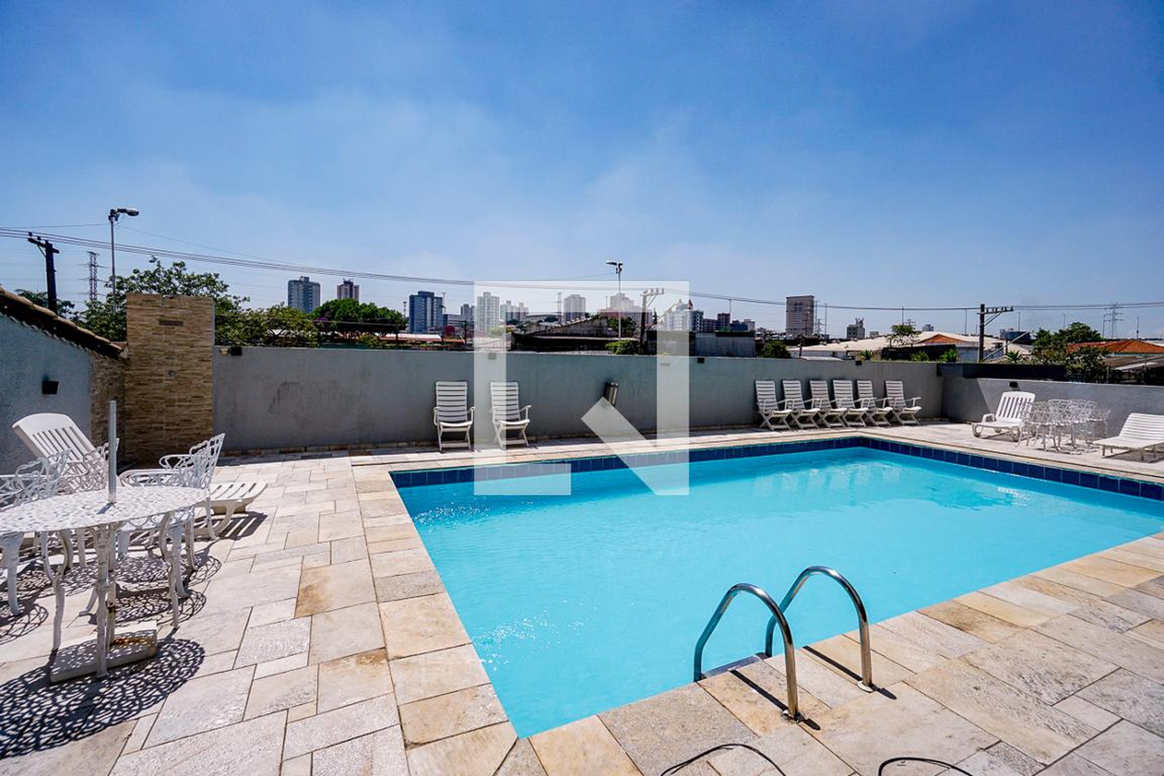 Piscina - Torres de Espanha