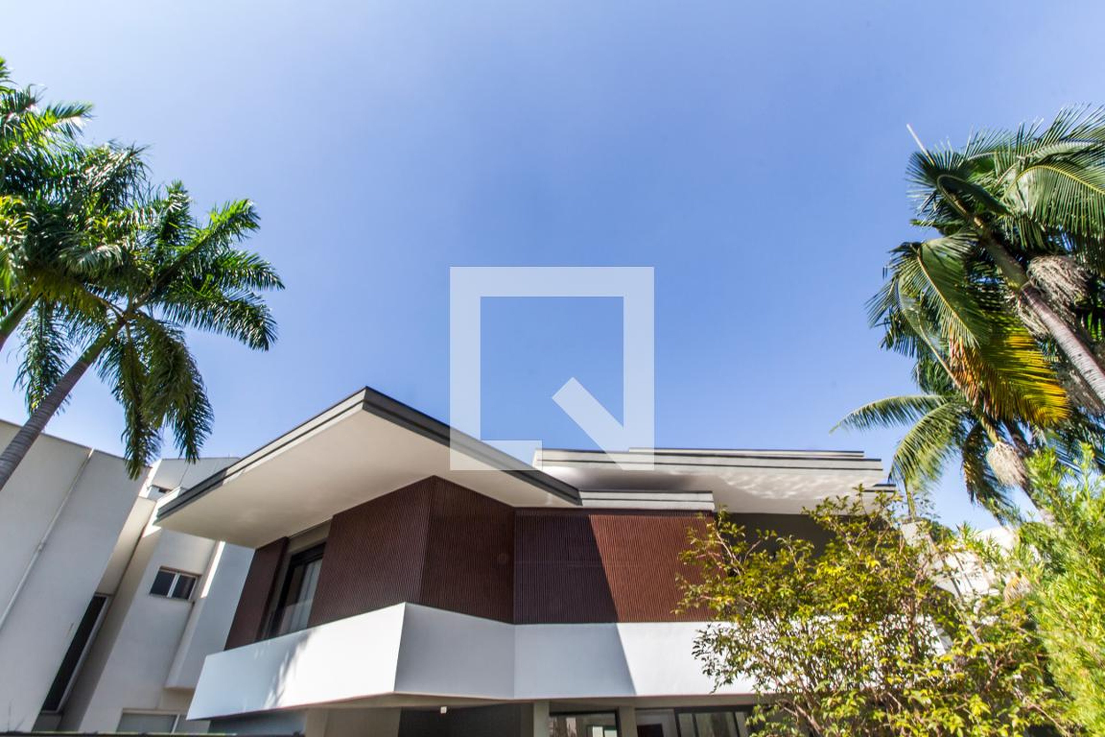 Fachada Condomínio em Alameda Berlim, 106