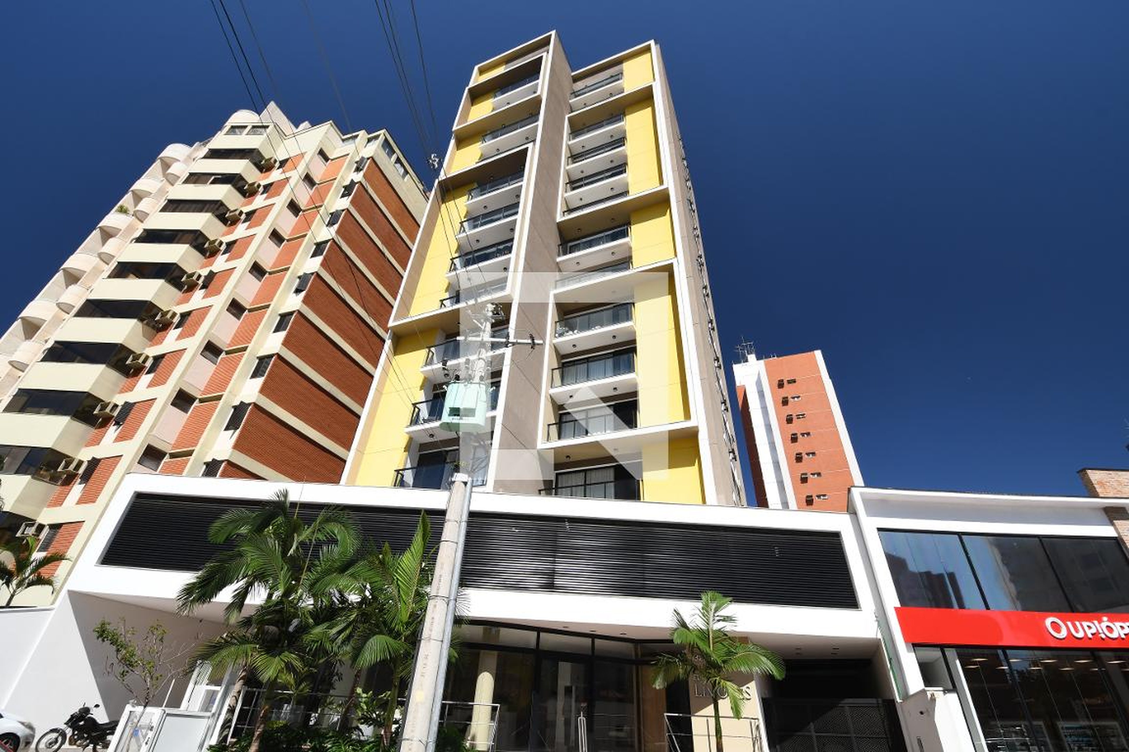Fachada do Prédio Condomínio Limoges Cambuí