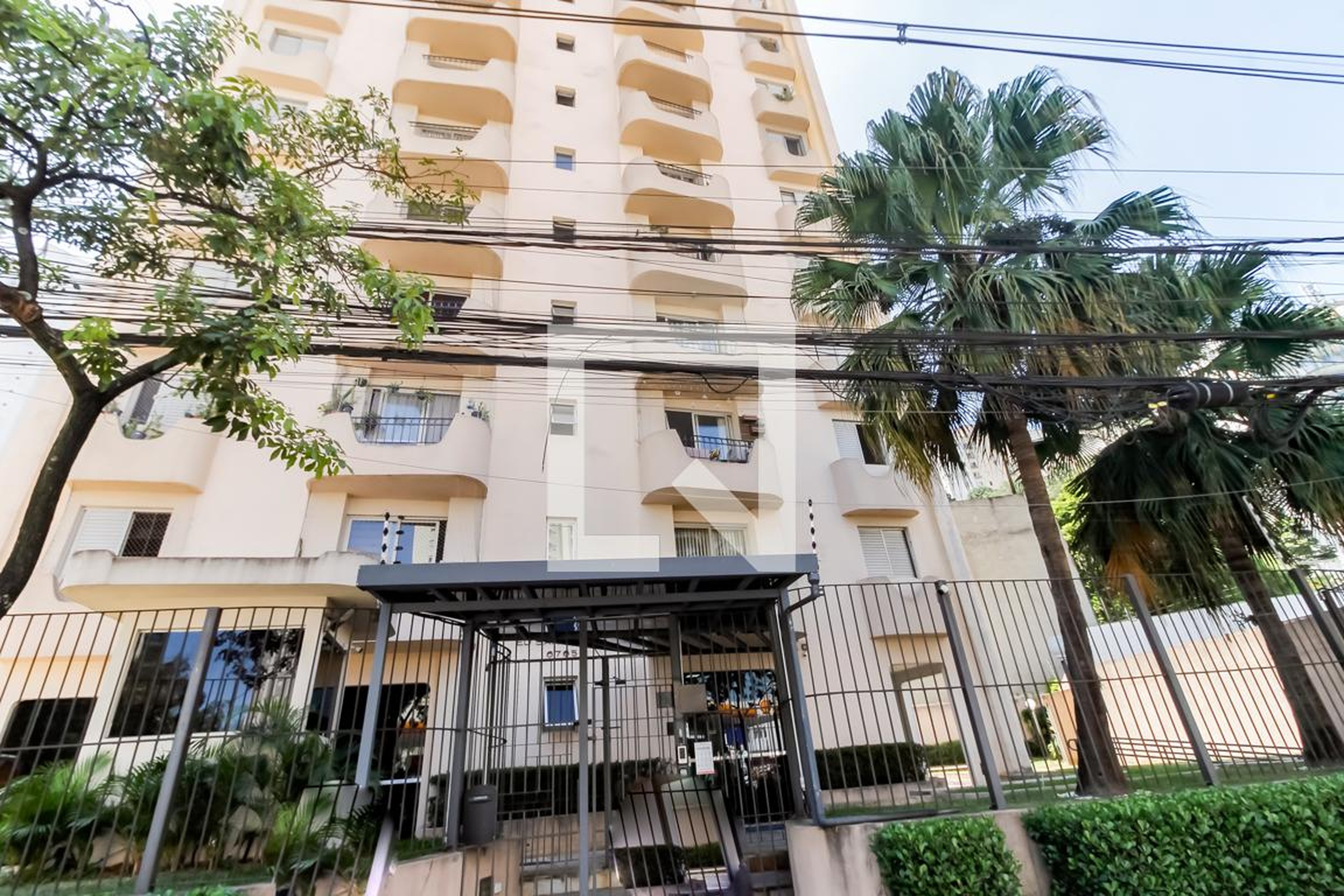 Fachada do Prédio Condomínio San Carlos