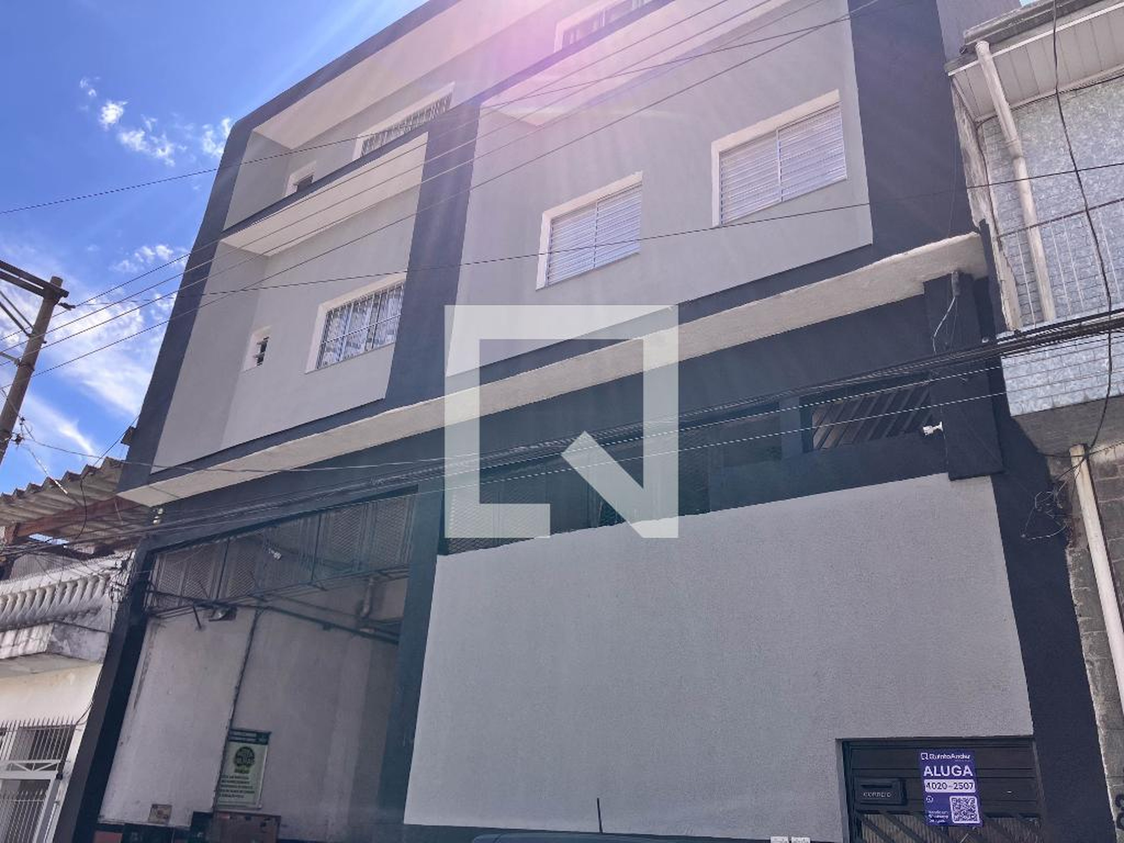 Fachada Condomínio em Rua Lupe Cotrim Garaude, 100