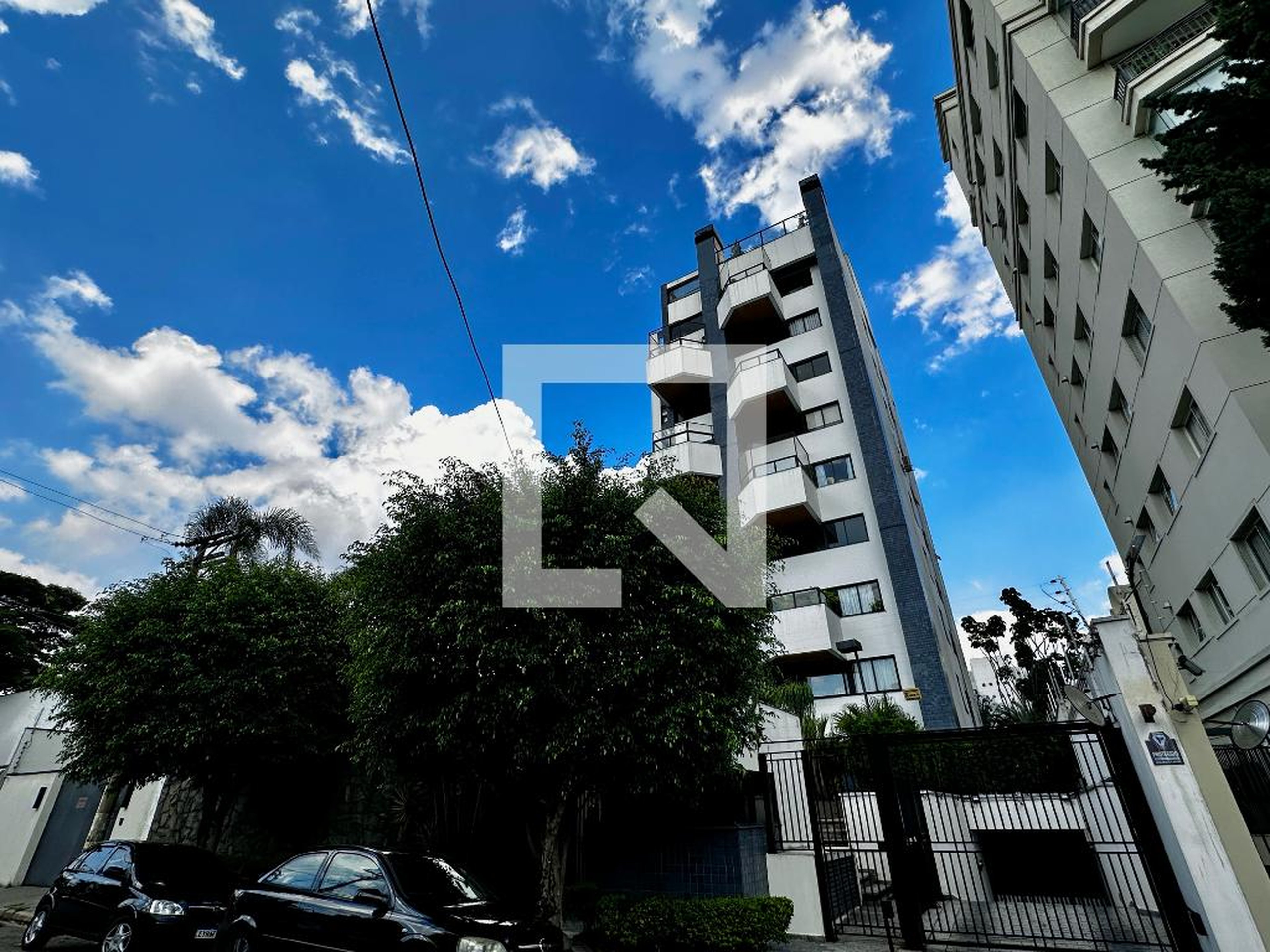 Fachada Edifício Karina