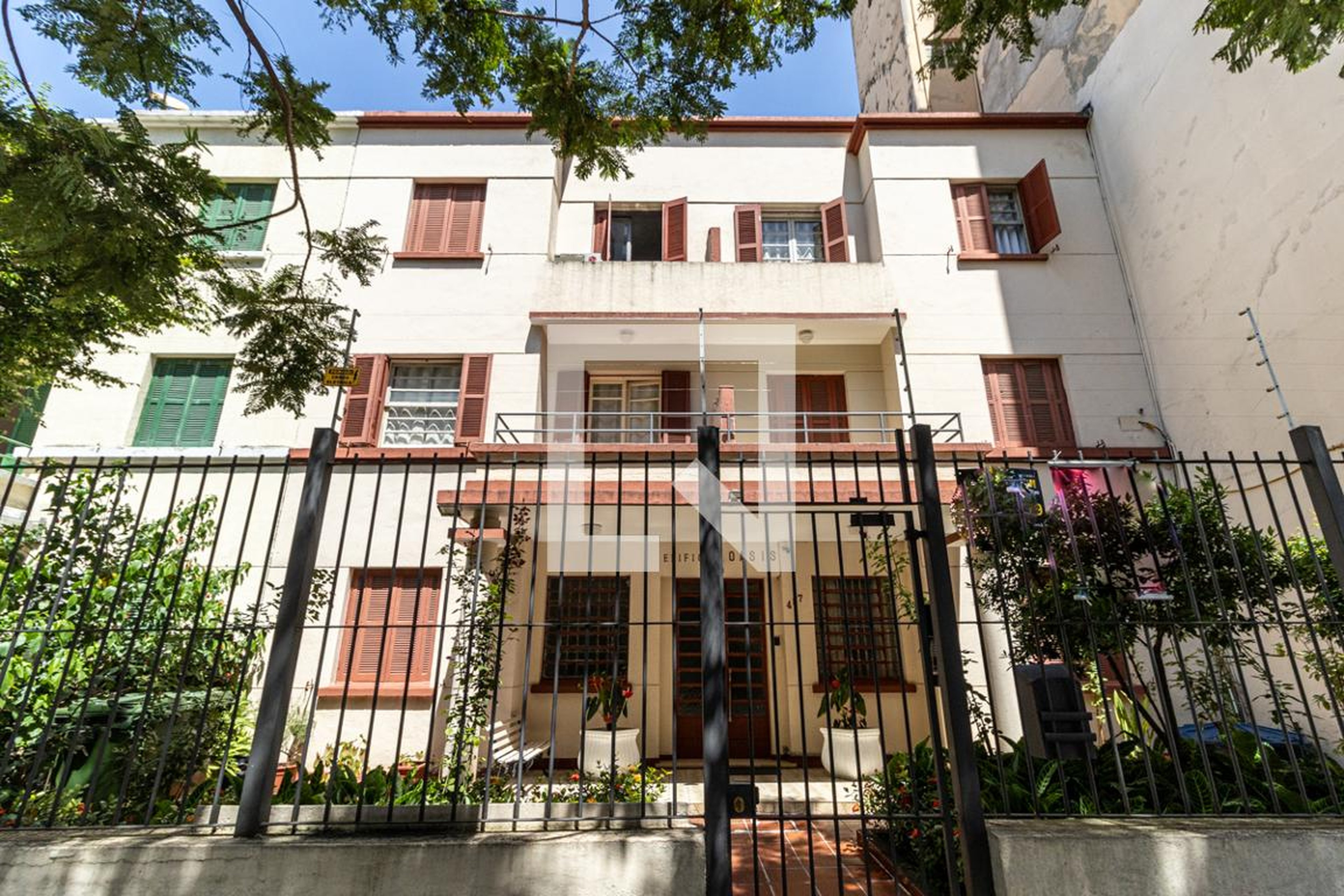 Fachada do Prédio Condomínio Oasis