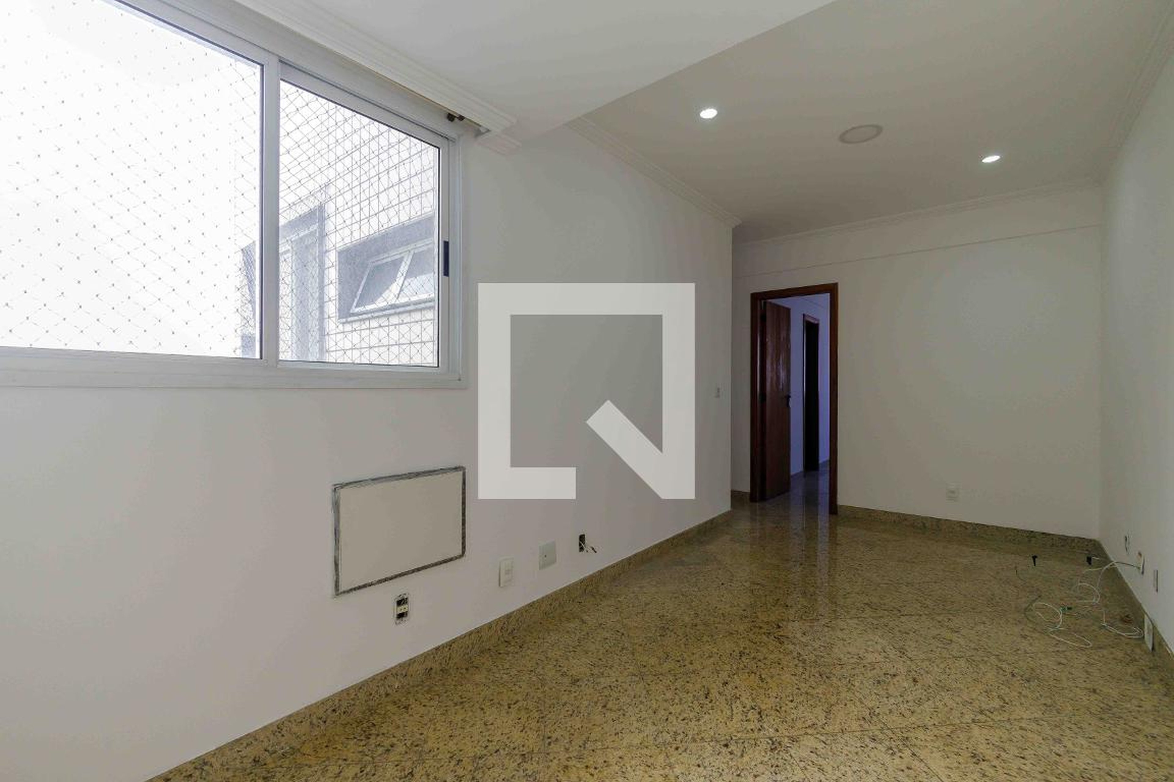 Hall - Edifício F. da Fonte