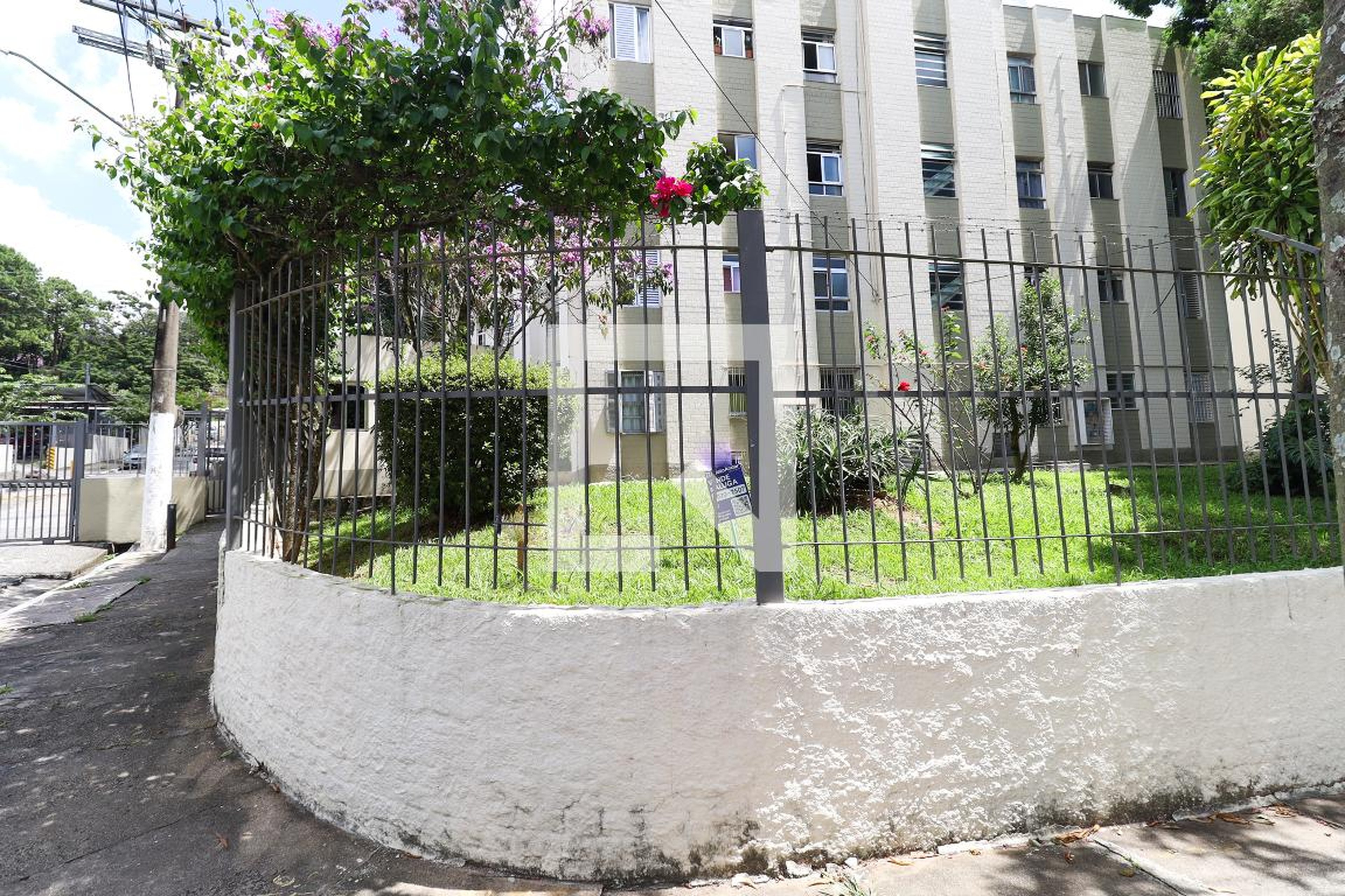 Fachada do condomínio Condomínio Conjunto Habitacional Tucuruvi