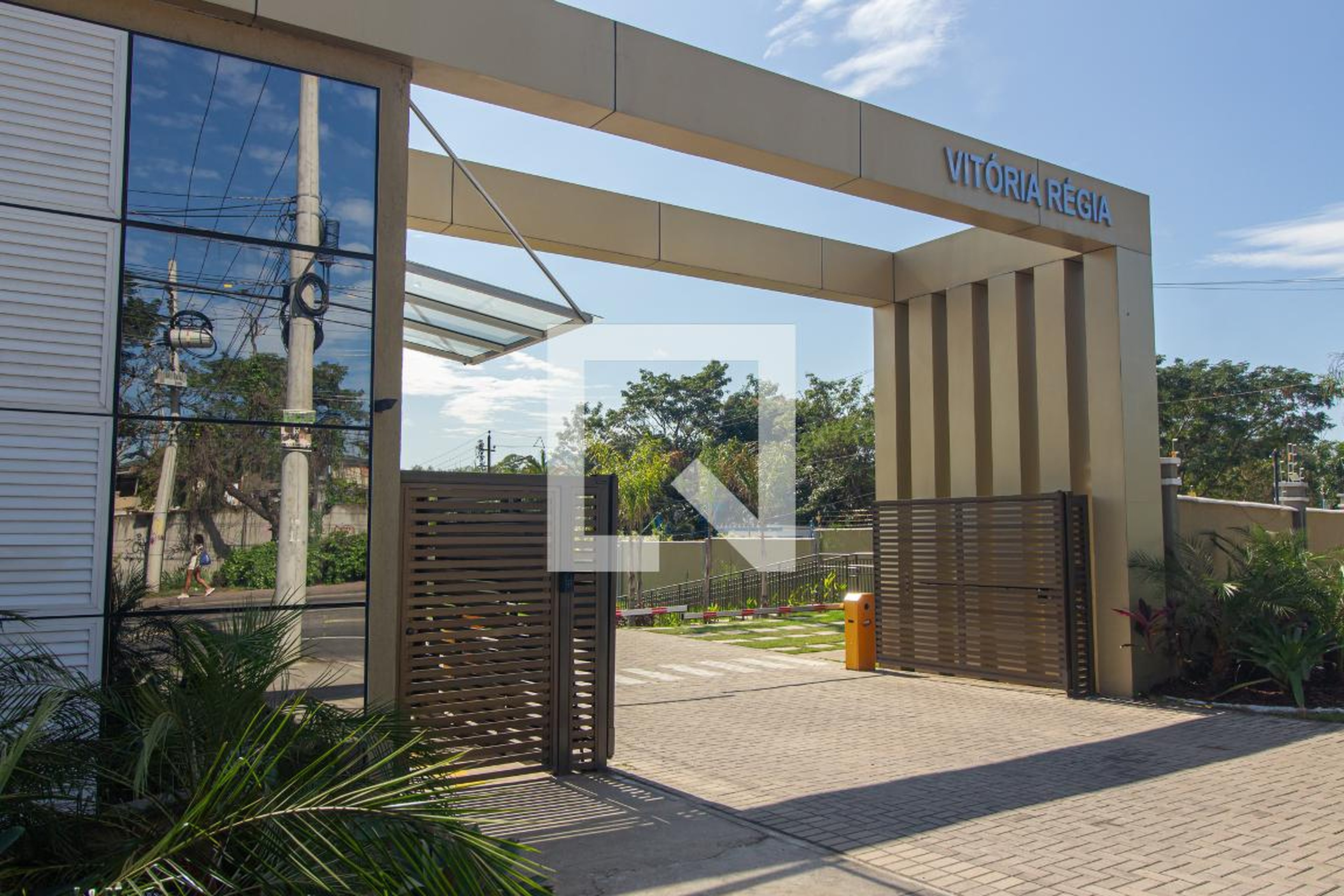 Fachada do condomínio Condomínio Vitória Régia