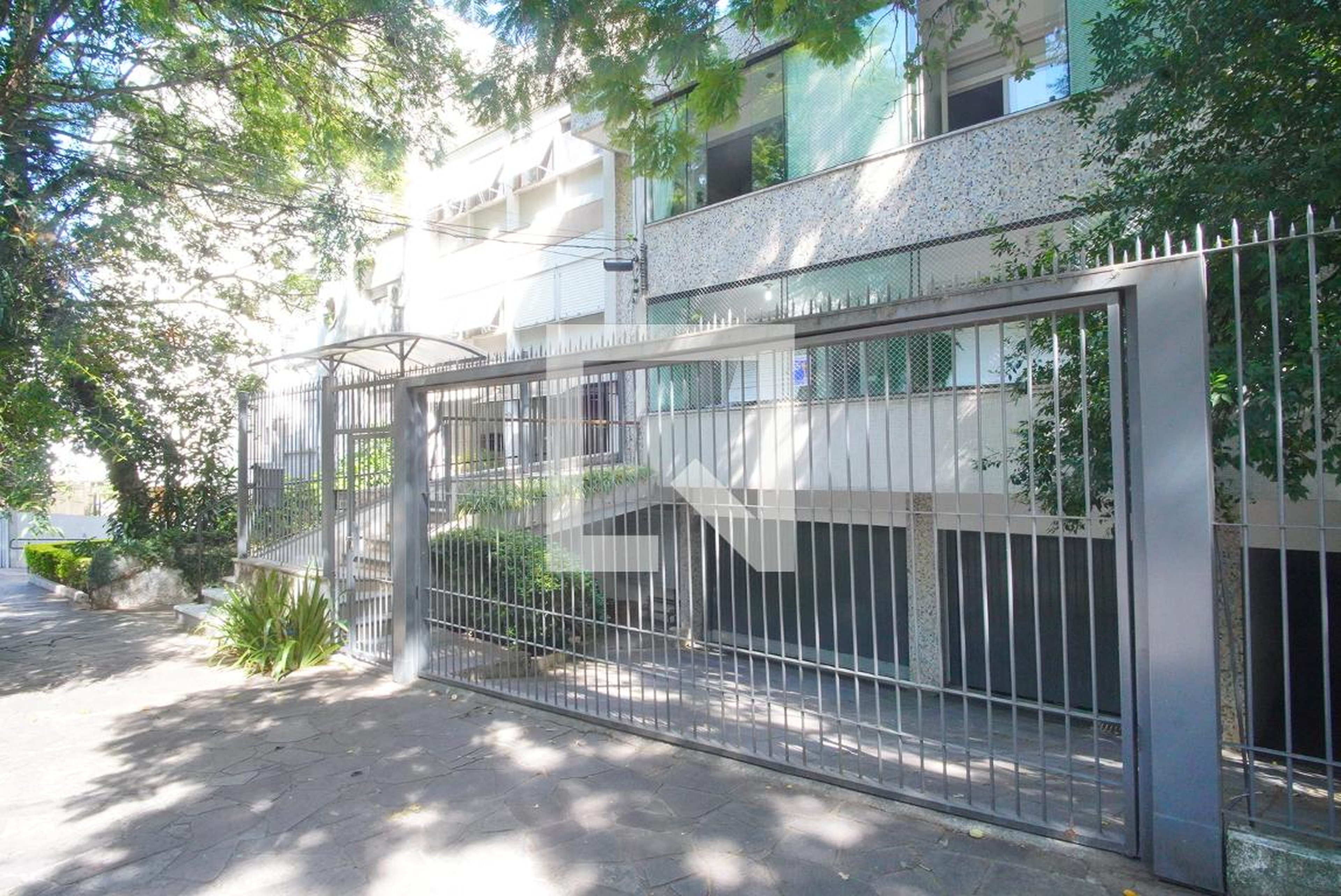 Fachada Condomínio em Rua Coronel Corte Real, 395