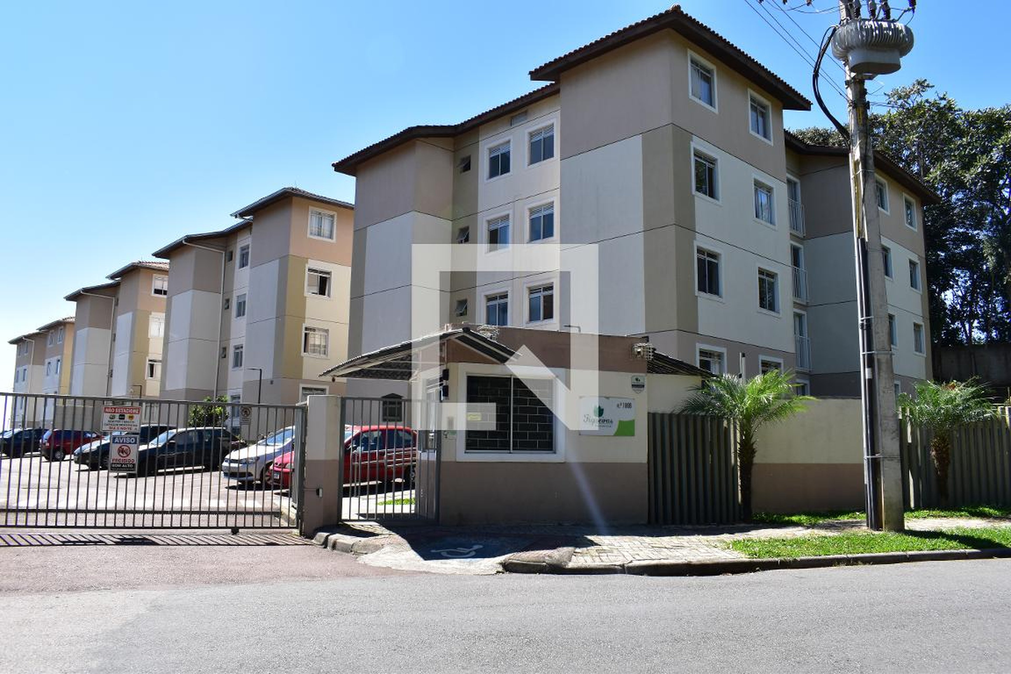 Fachada do condomínio Residencial Figueiras