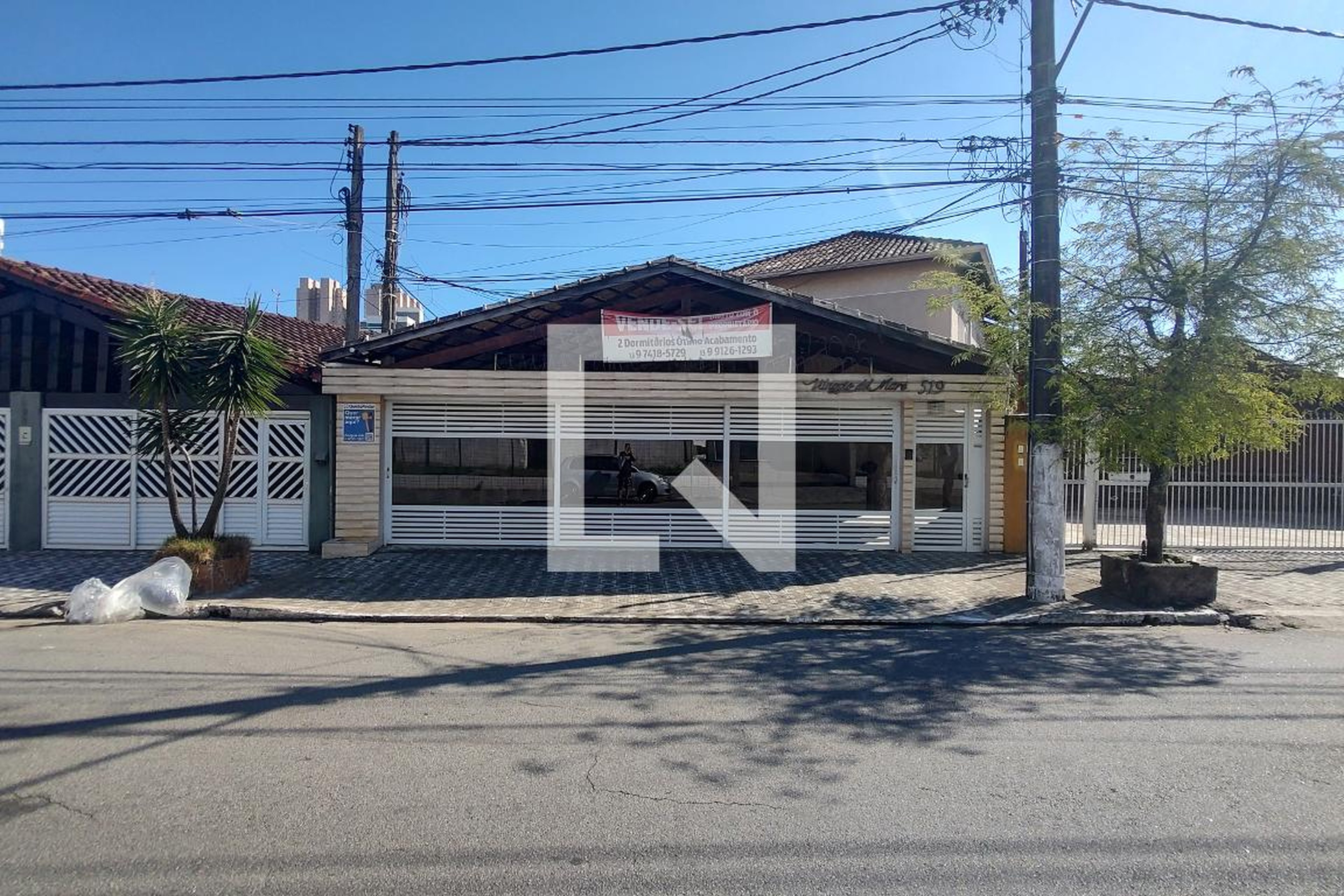 Fachada Condomínio em Rua Vinte e Três de Maio, 519