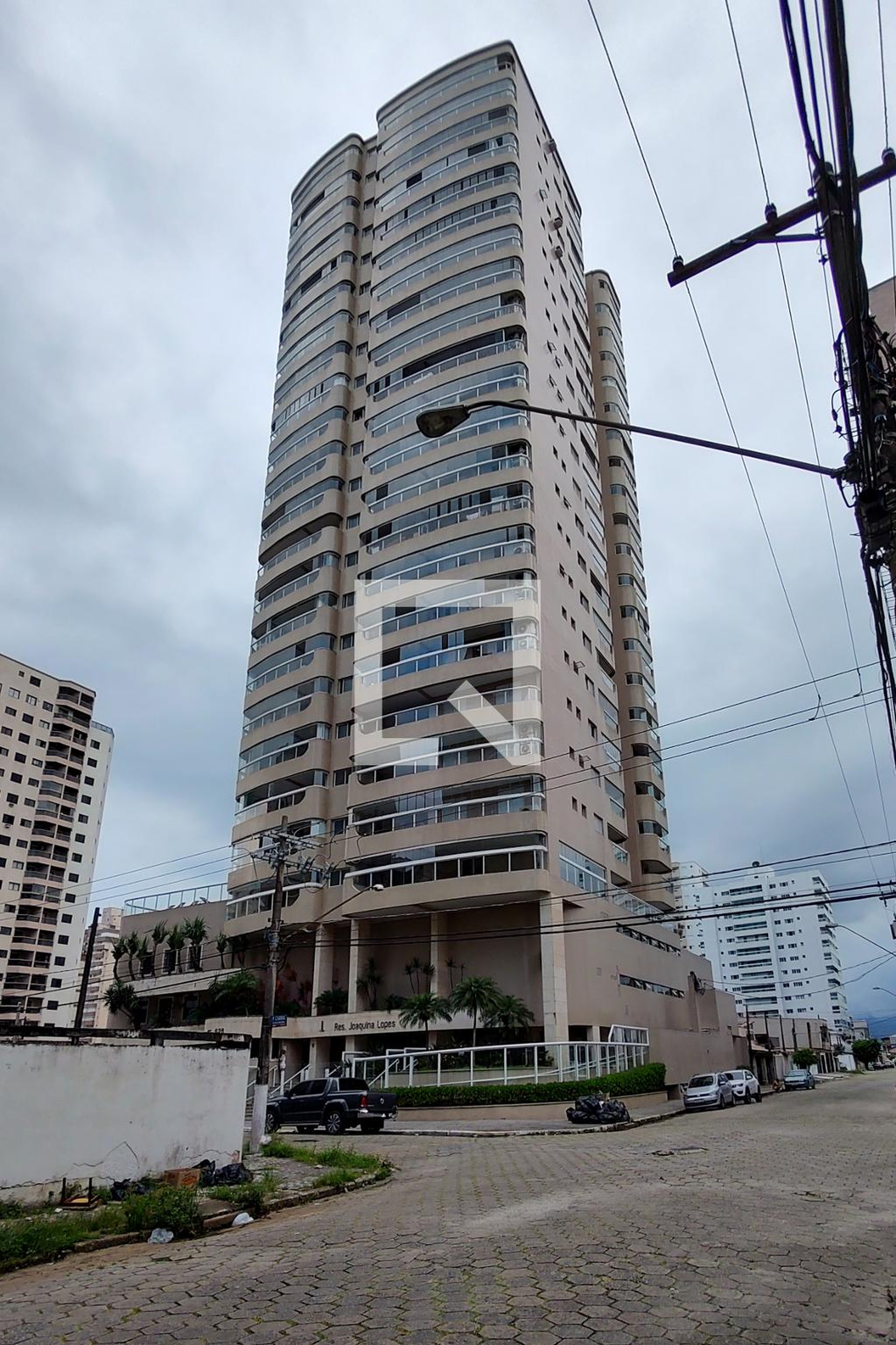 Fachada do Prédio Condomínio Joaquina Lopes