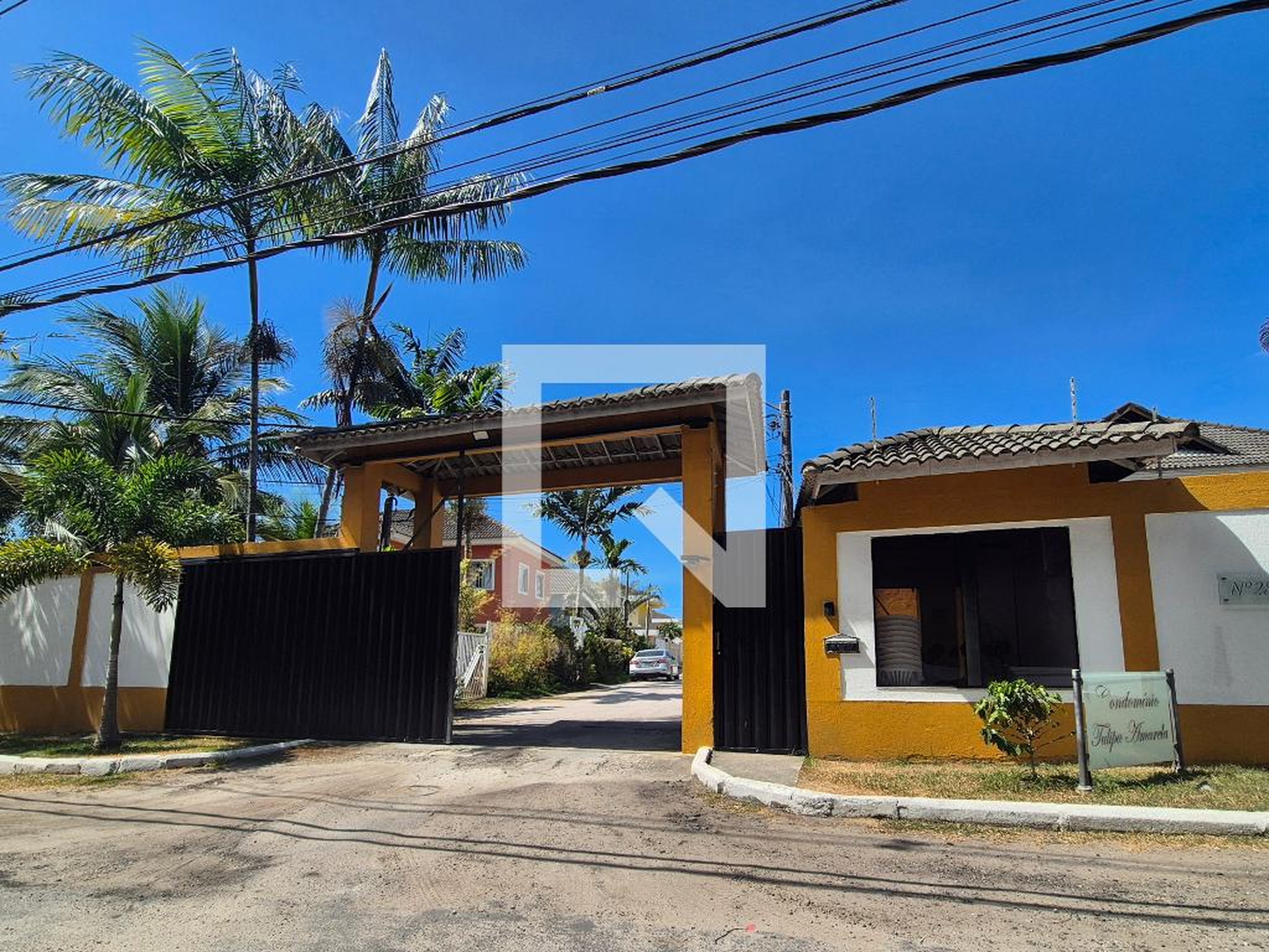 Fachada Condomínio em Rua Frei Martinho, 28