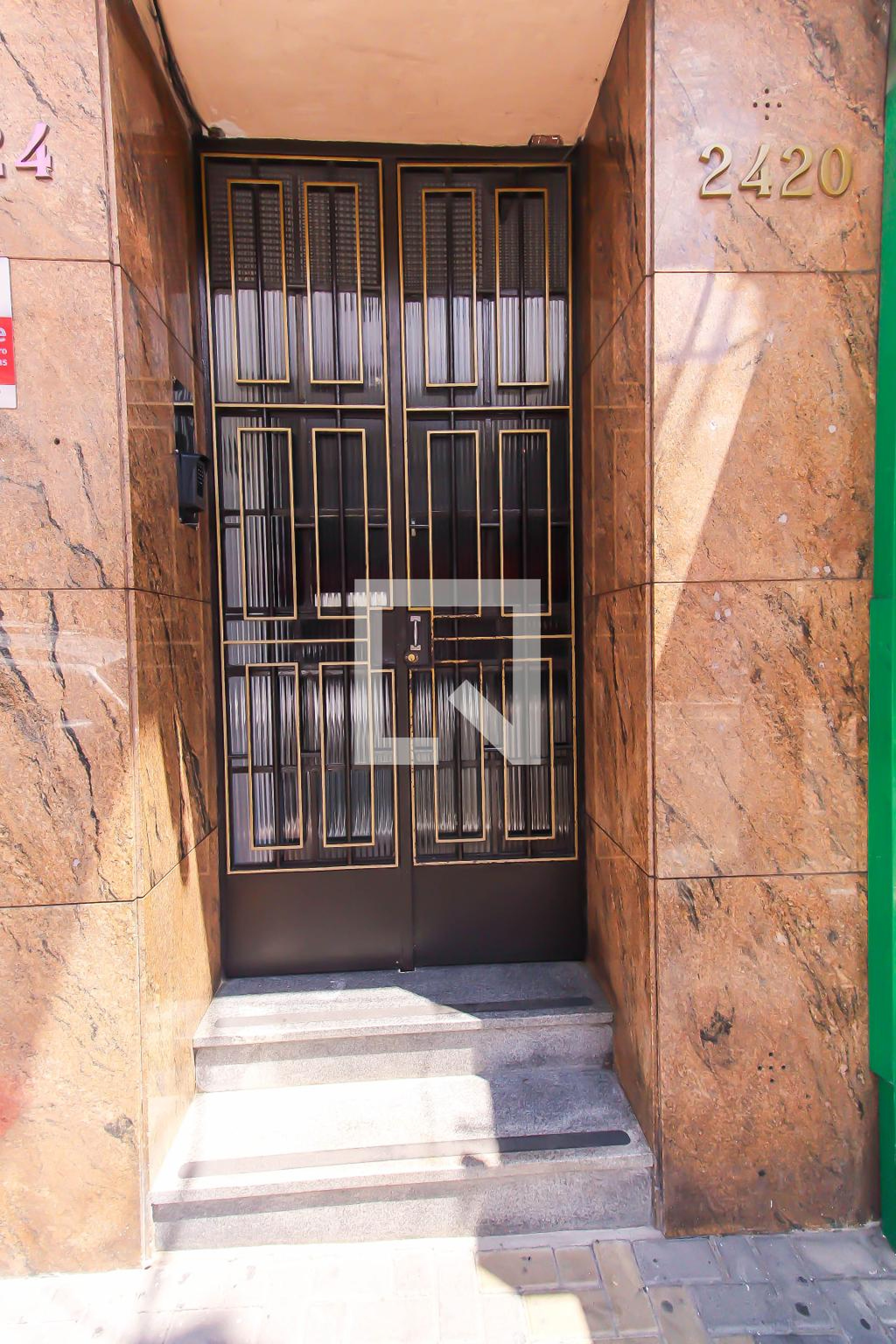 Fachada Edifício Oddone Colombo