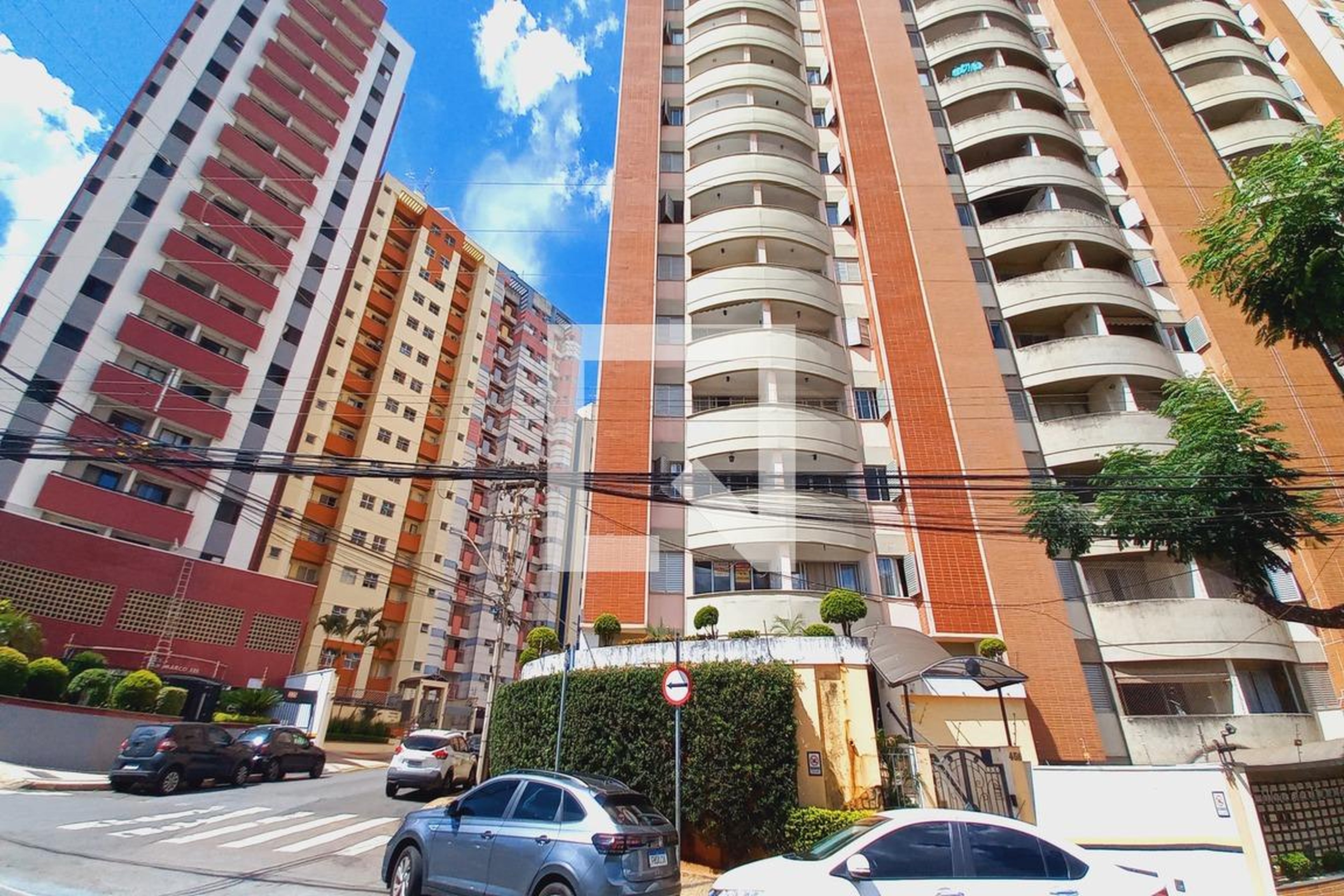 Fachada do Prédio Condomínio Itaipu