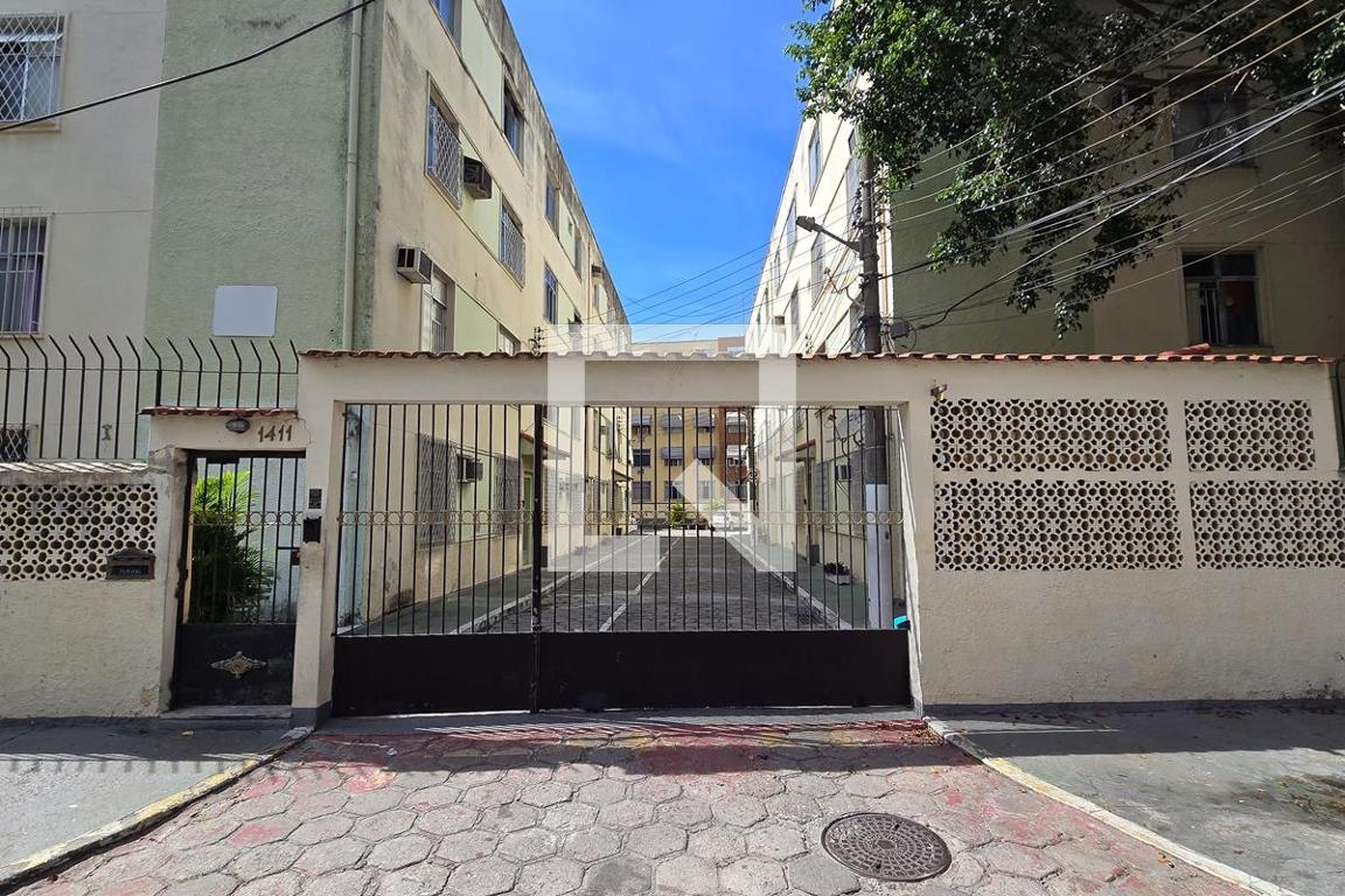 Fachada do Prédio Residencial Dois de Fevereiro