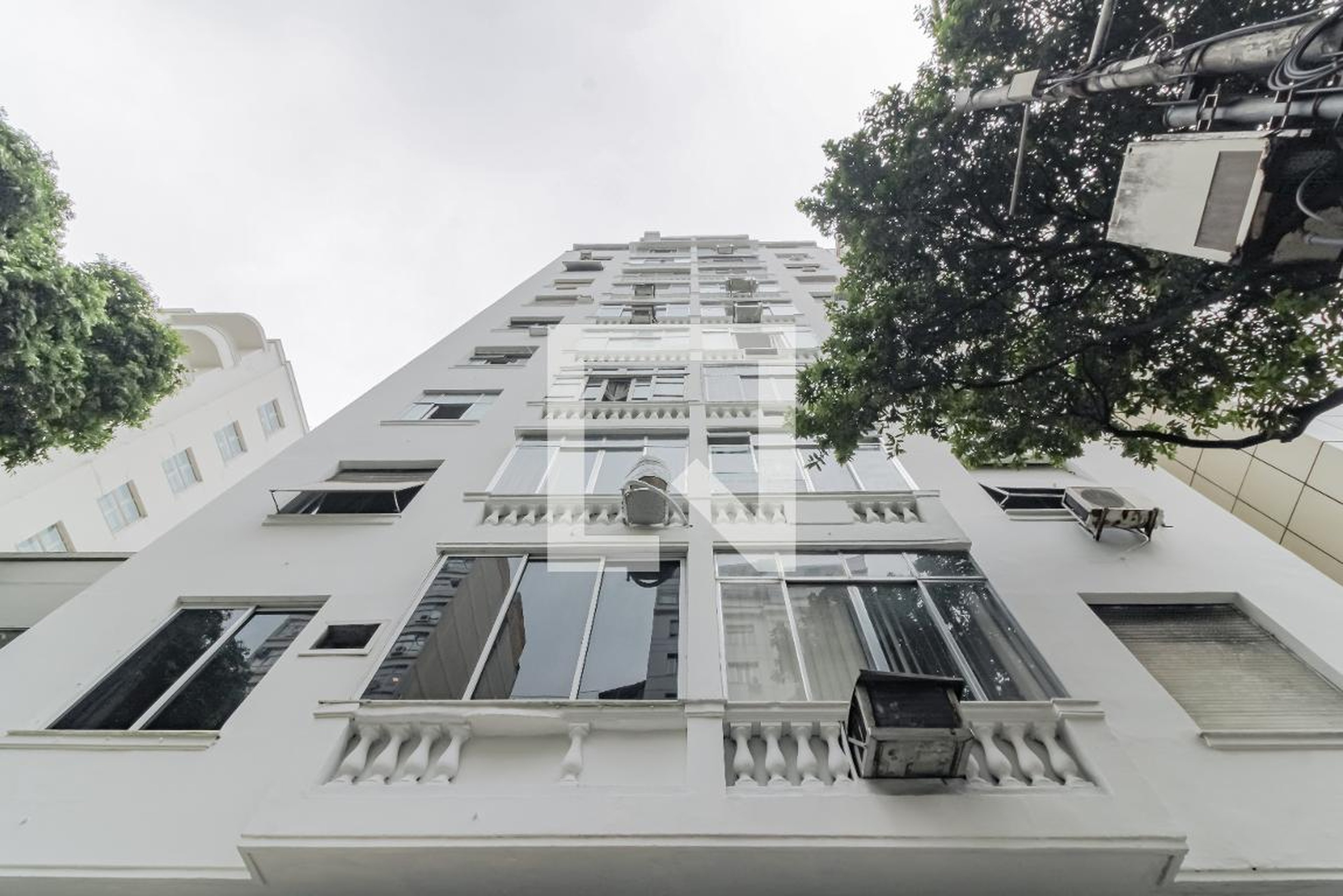 Fachada do Prédio Condomínio Valparaíba