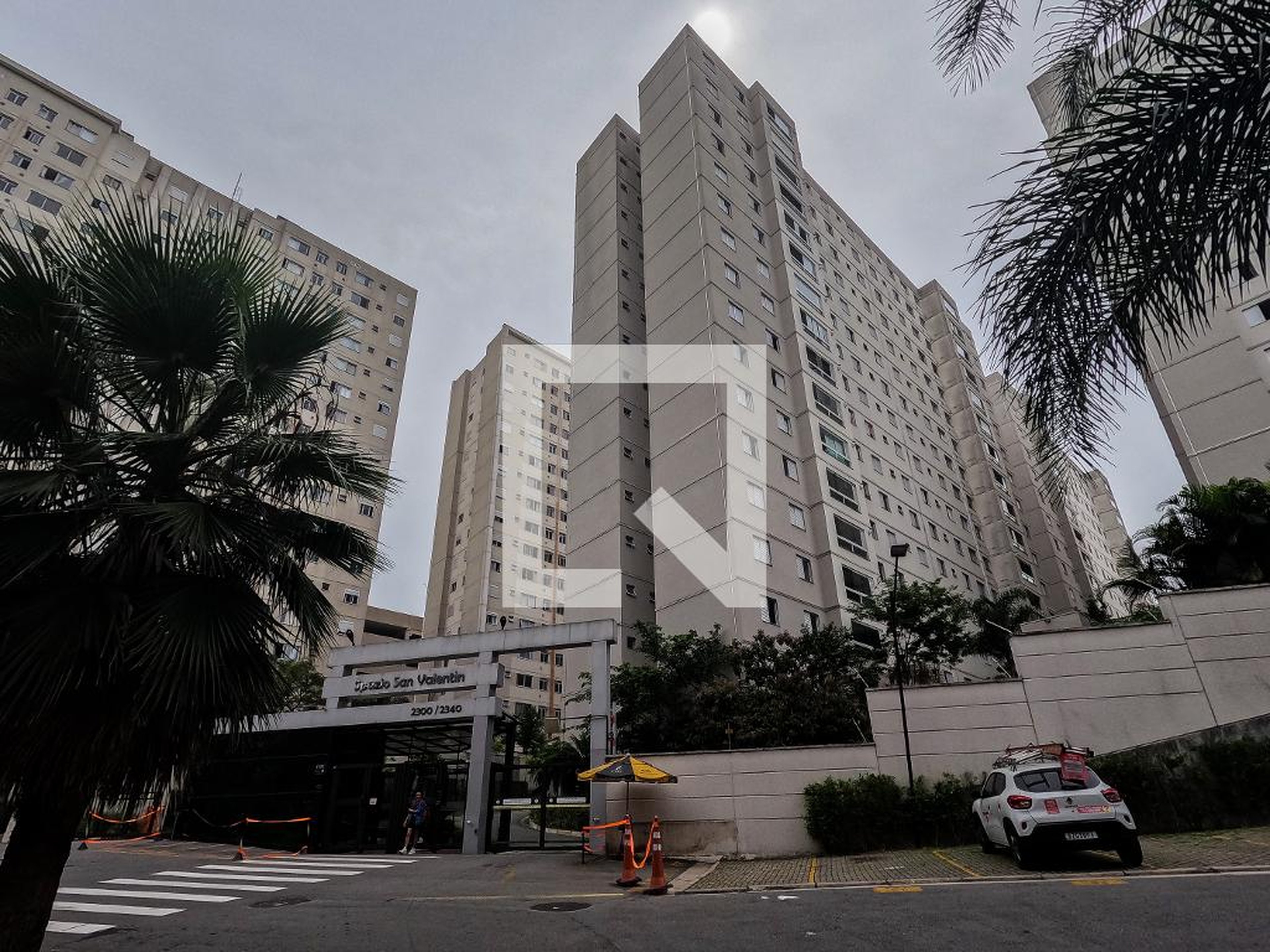 Fachada Condomínio em Avenida Marquês de São Vicente, 542