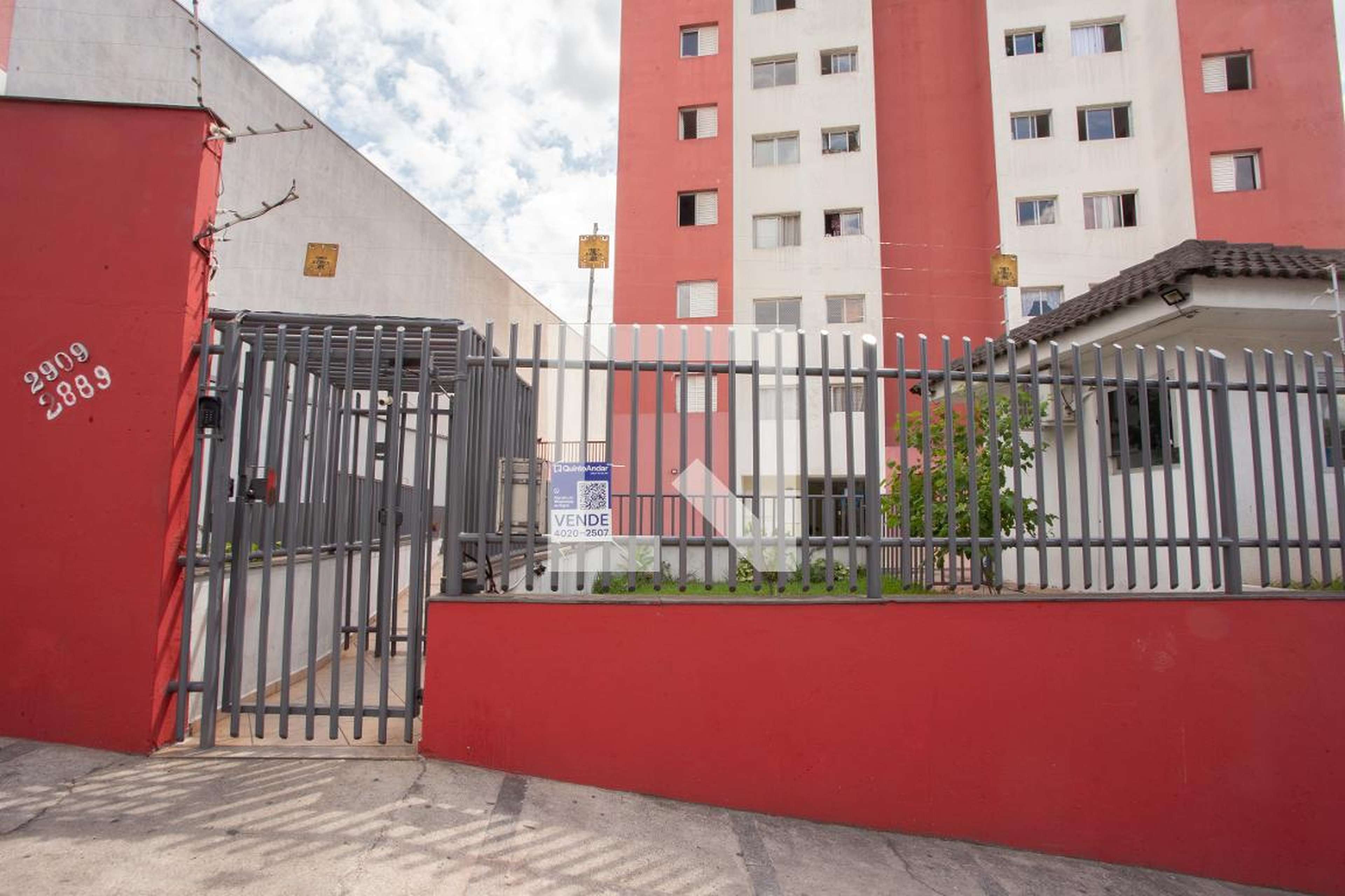 Fachada Condomínio JFL III