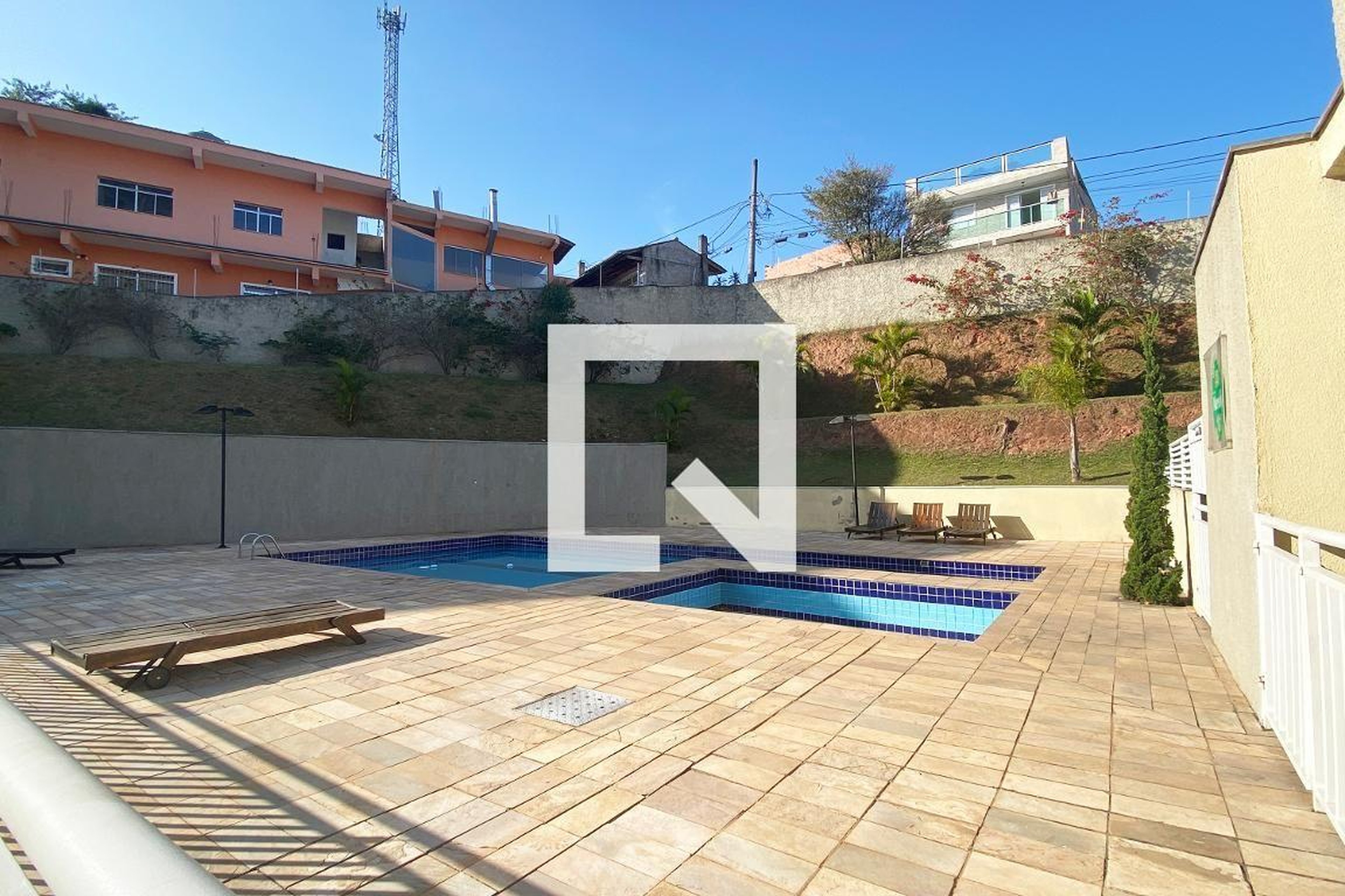 Piscina - Residencial Marselha