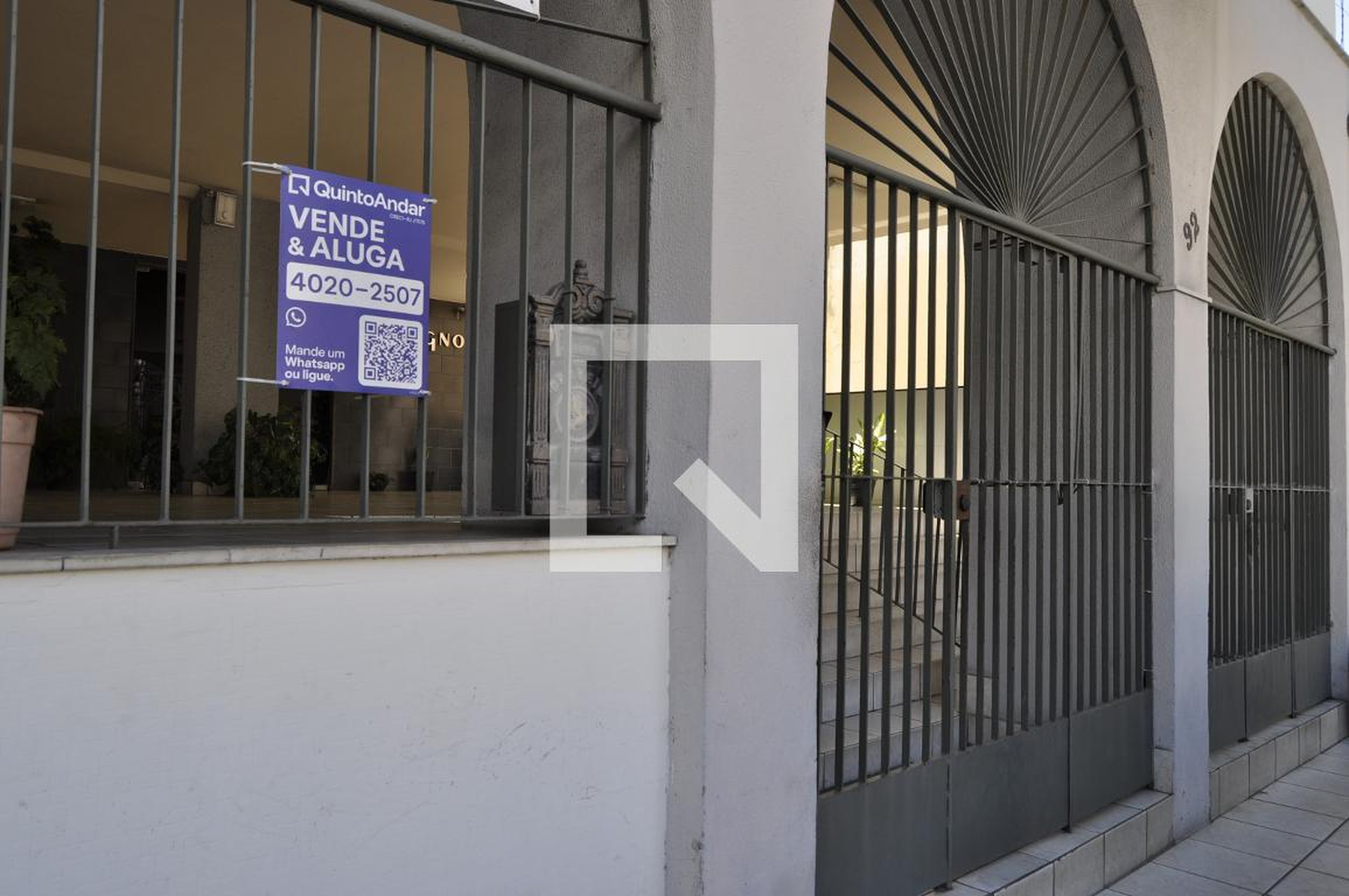 Fachada Condomínio Sedifício S Avignon e Nimes