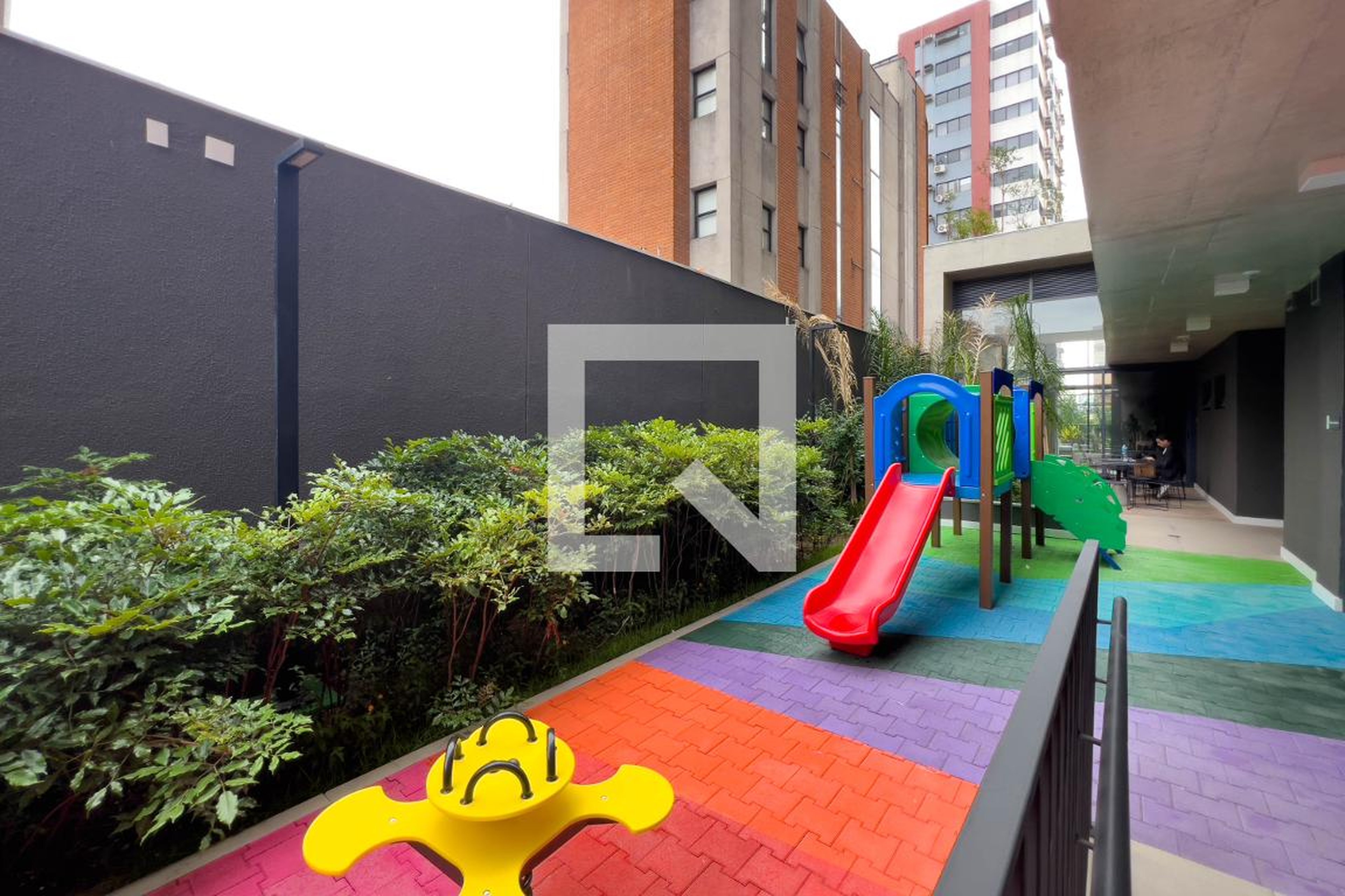 Playground - Lauto Vila Mariana Tarjab