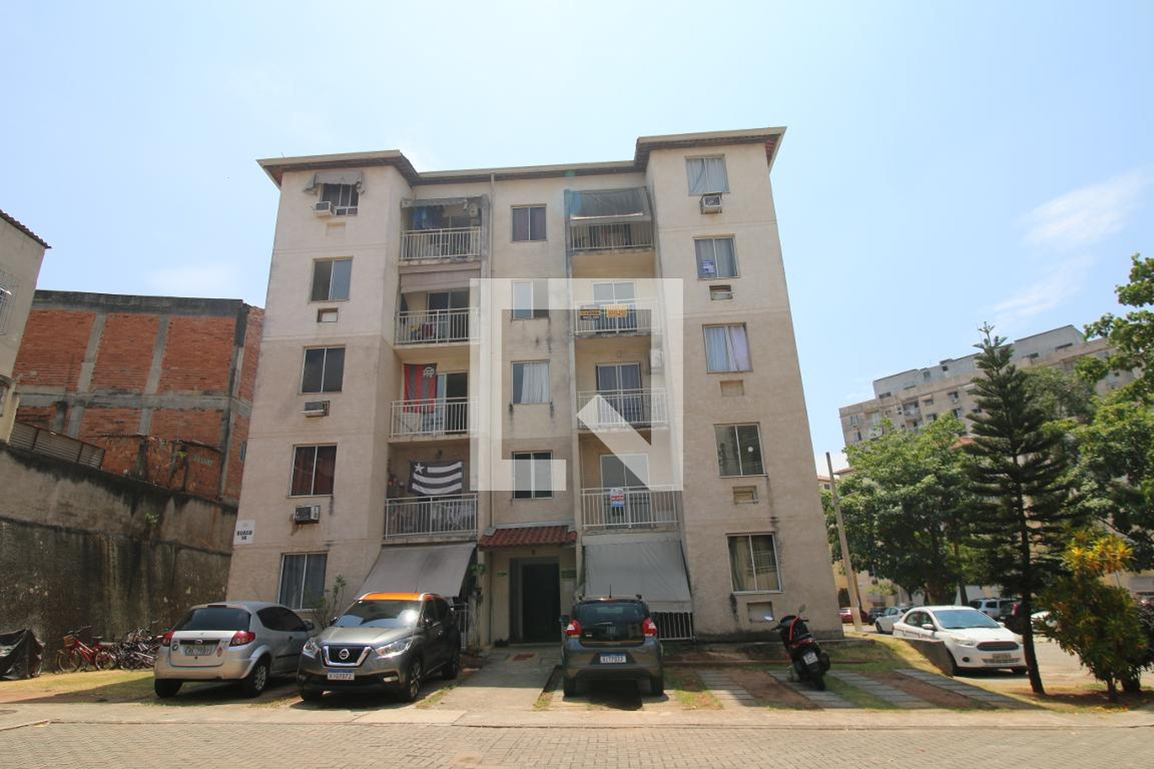 Fachada do Prédio Condomínio Rossi Ideal Vila Cordovil