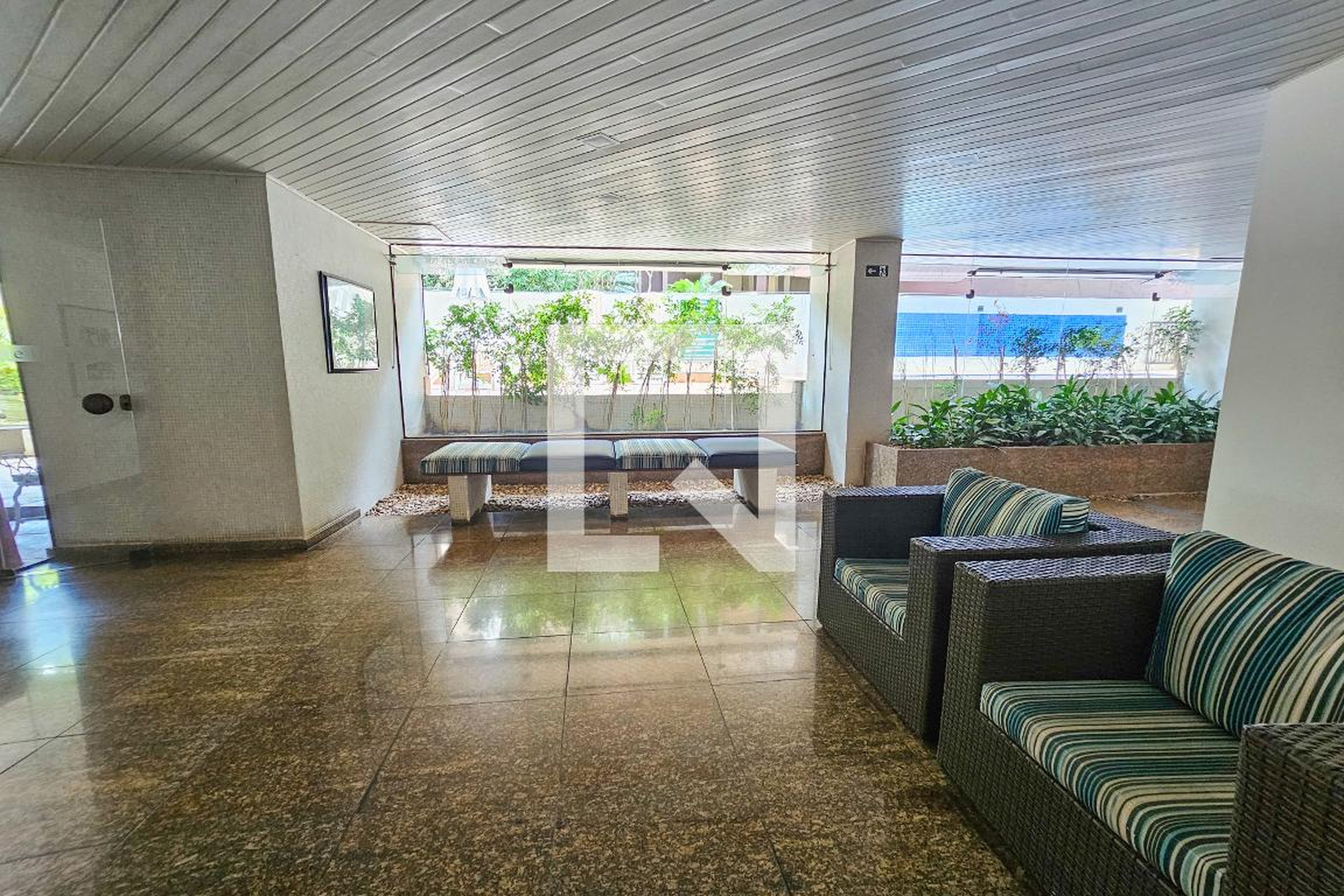 Área comum - Vile France