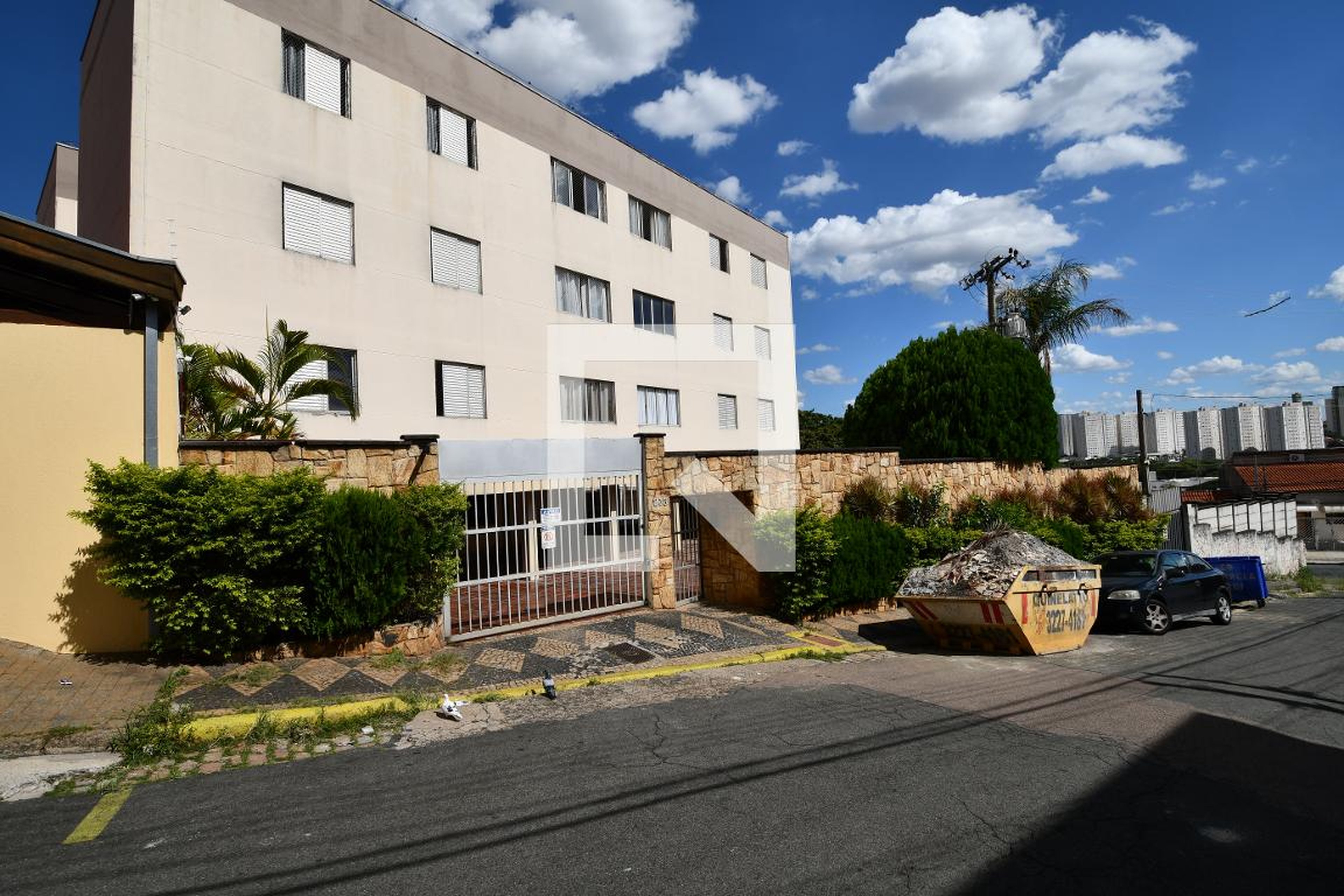 Fachada do Prédio Condomínio Estrela Azul