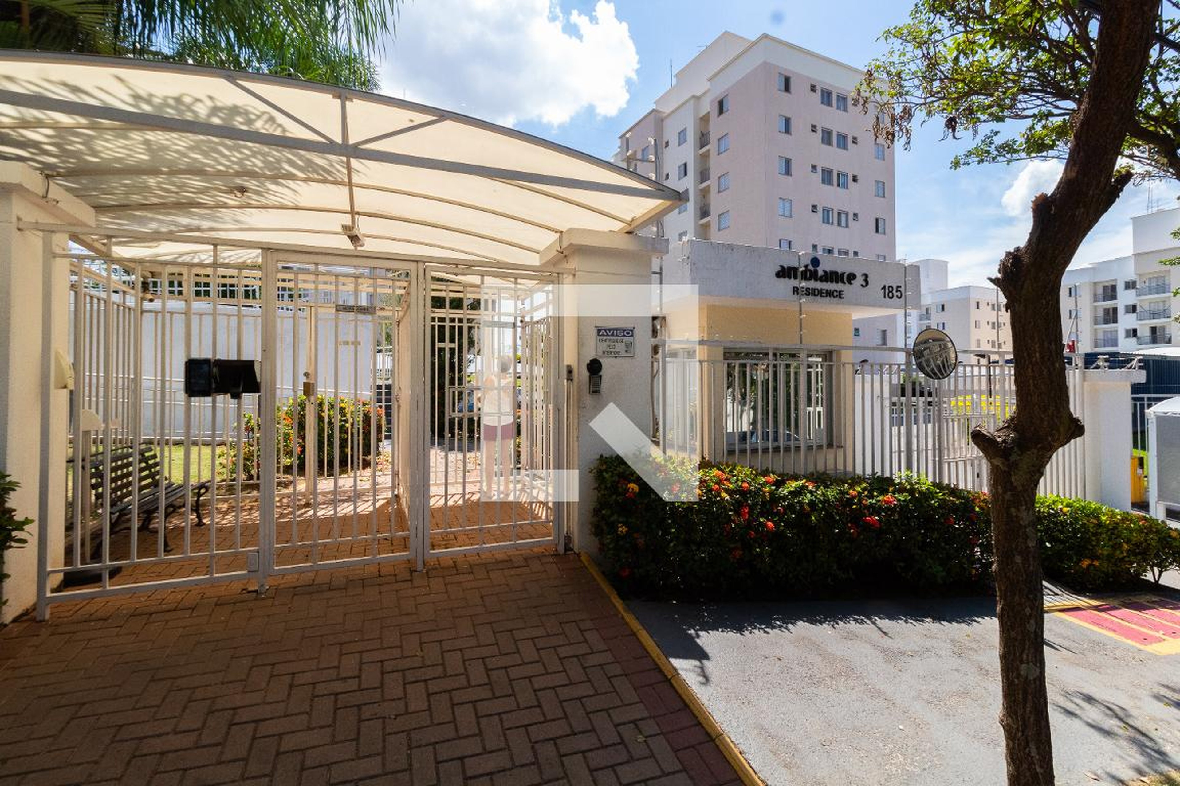 Fachada Condomínio Ambiance IV