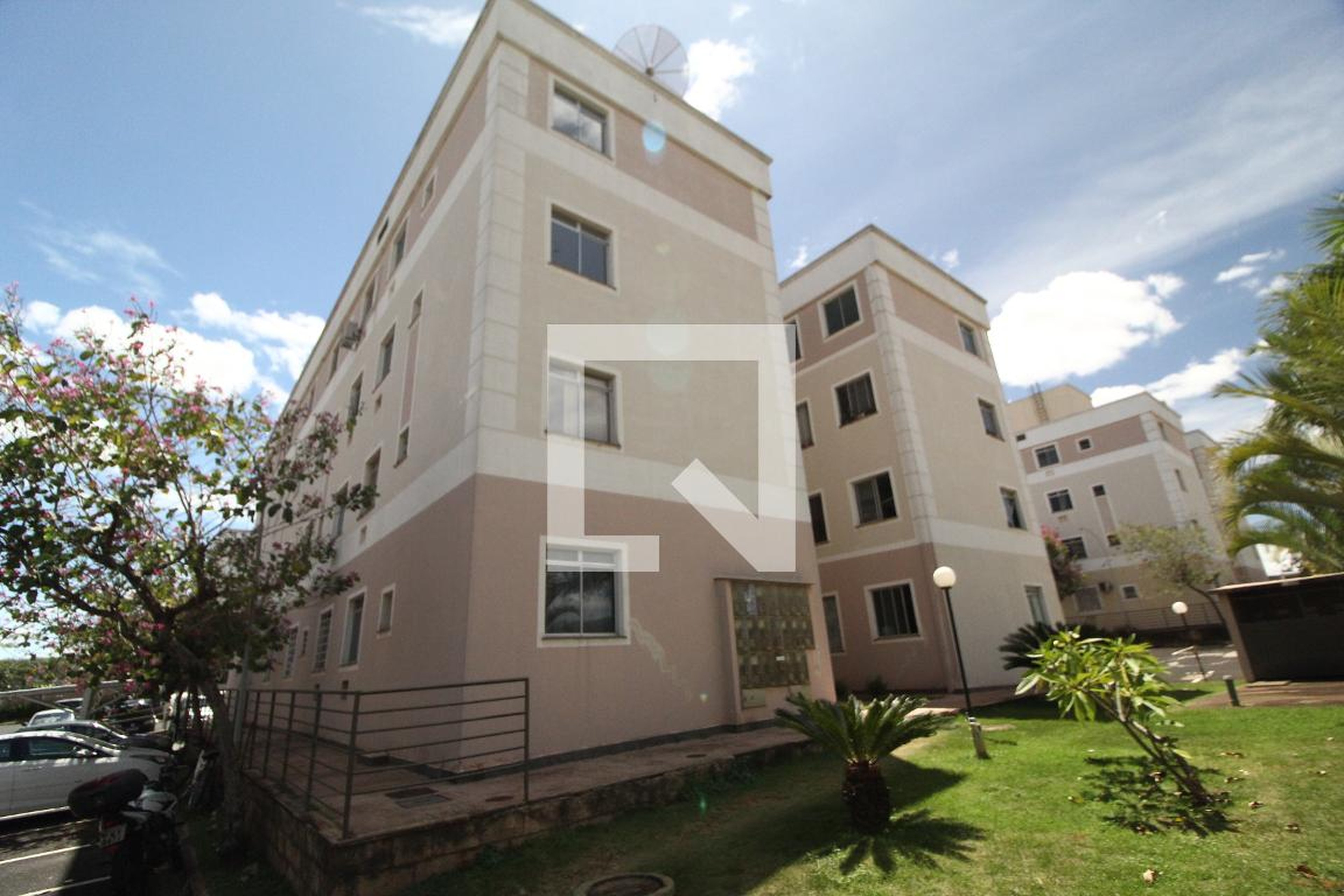 Fachada Condomínio Parque Ubá