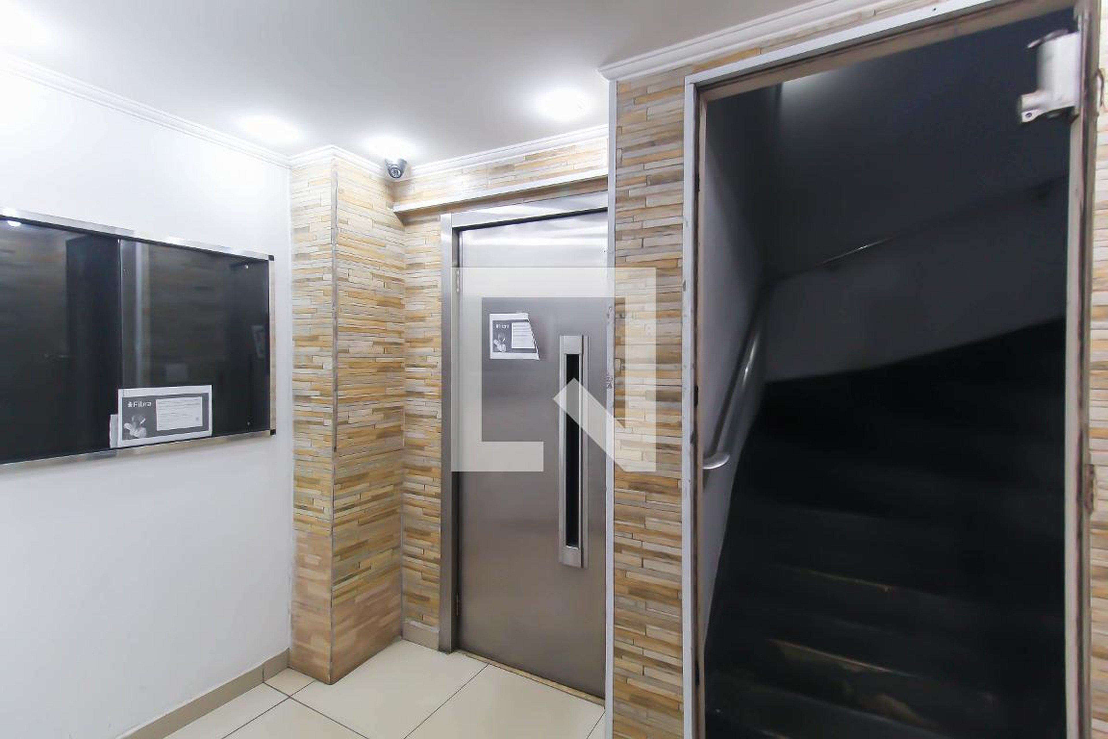 Hall - Edificio universo