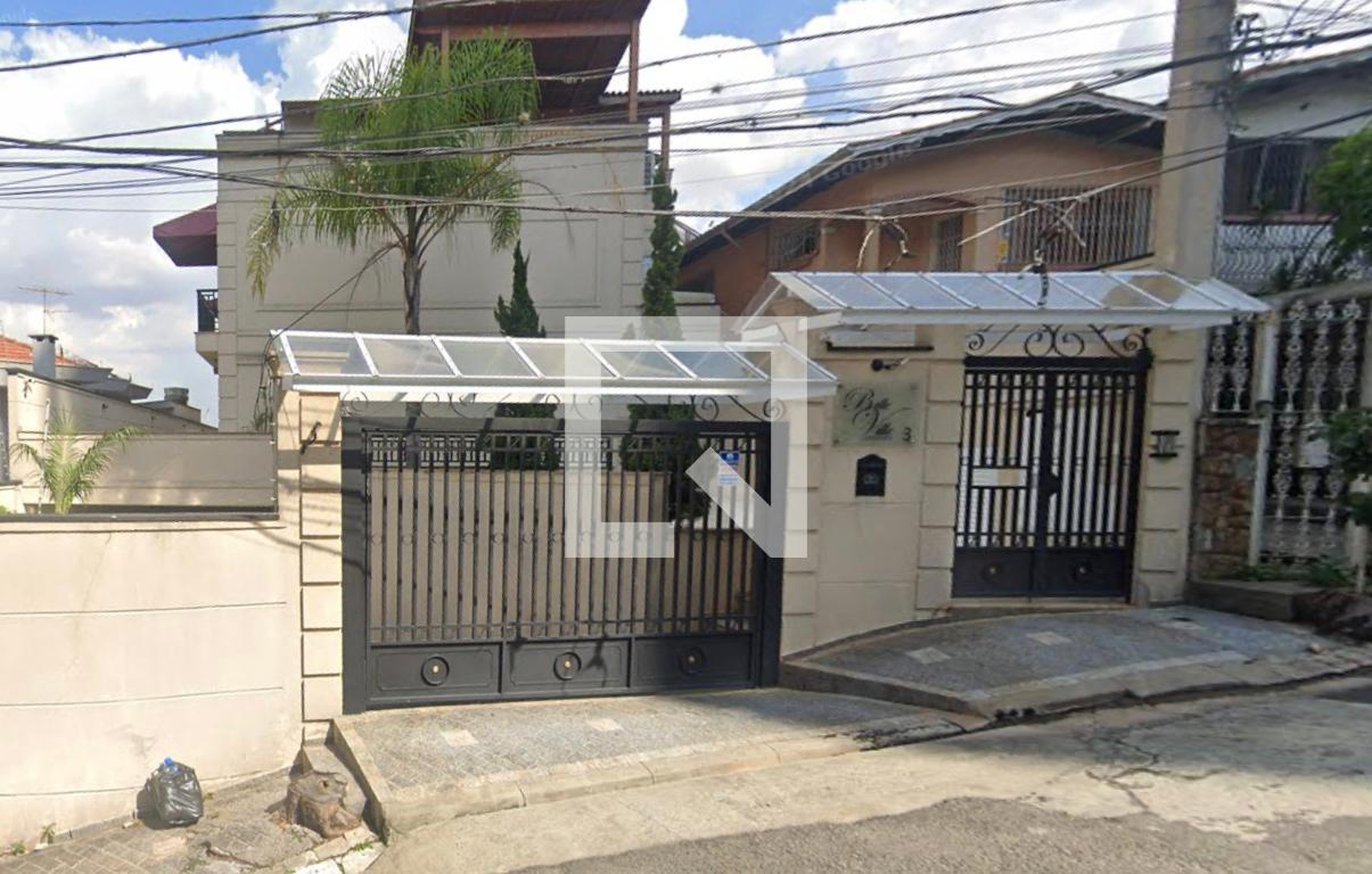 Fachada Condomínio em Praça José Ênio da Silveira, 3