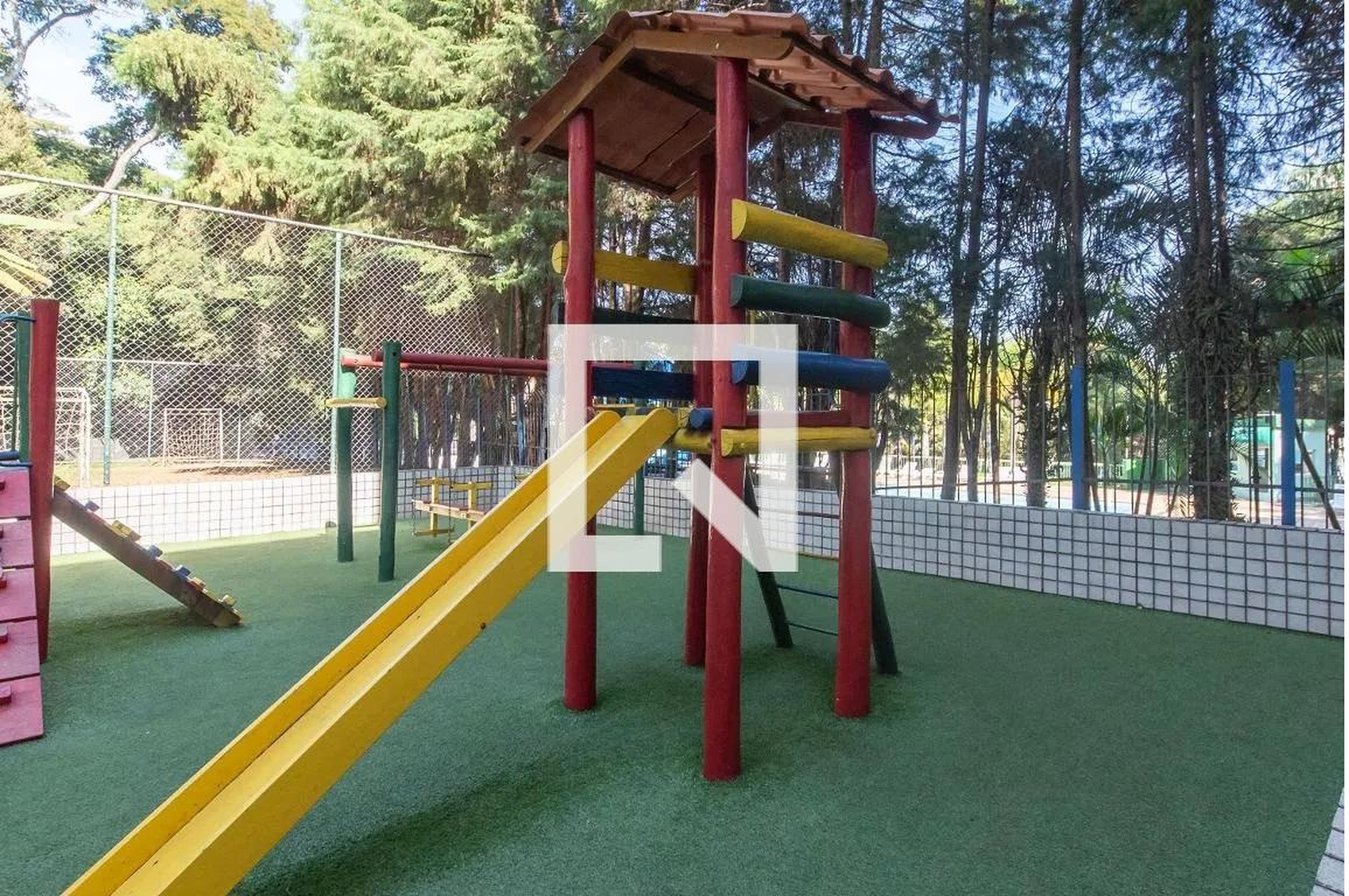 Playground - Paraguatã
